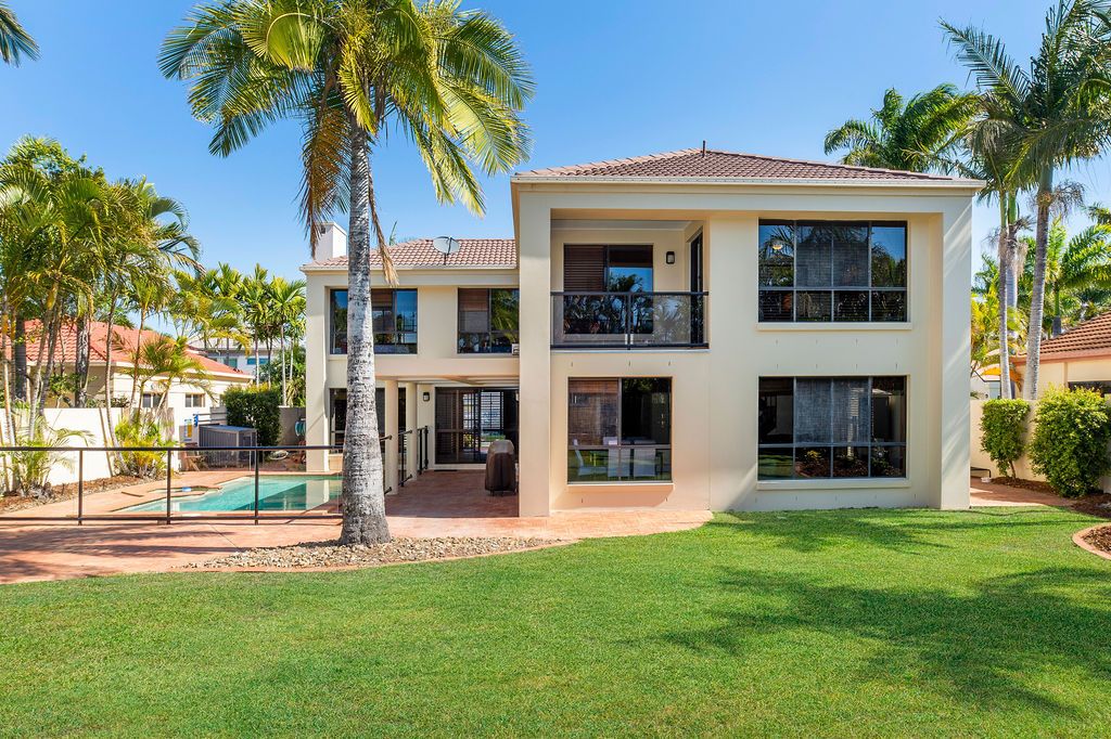 1639 Riverdale Drive, Hope Island, QLD 4212
