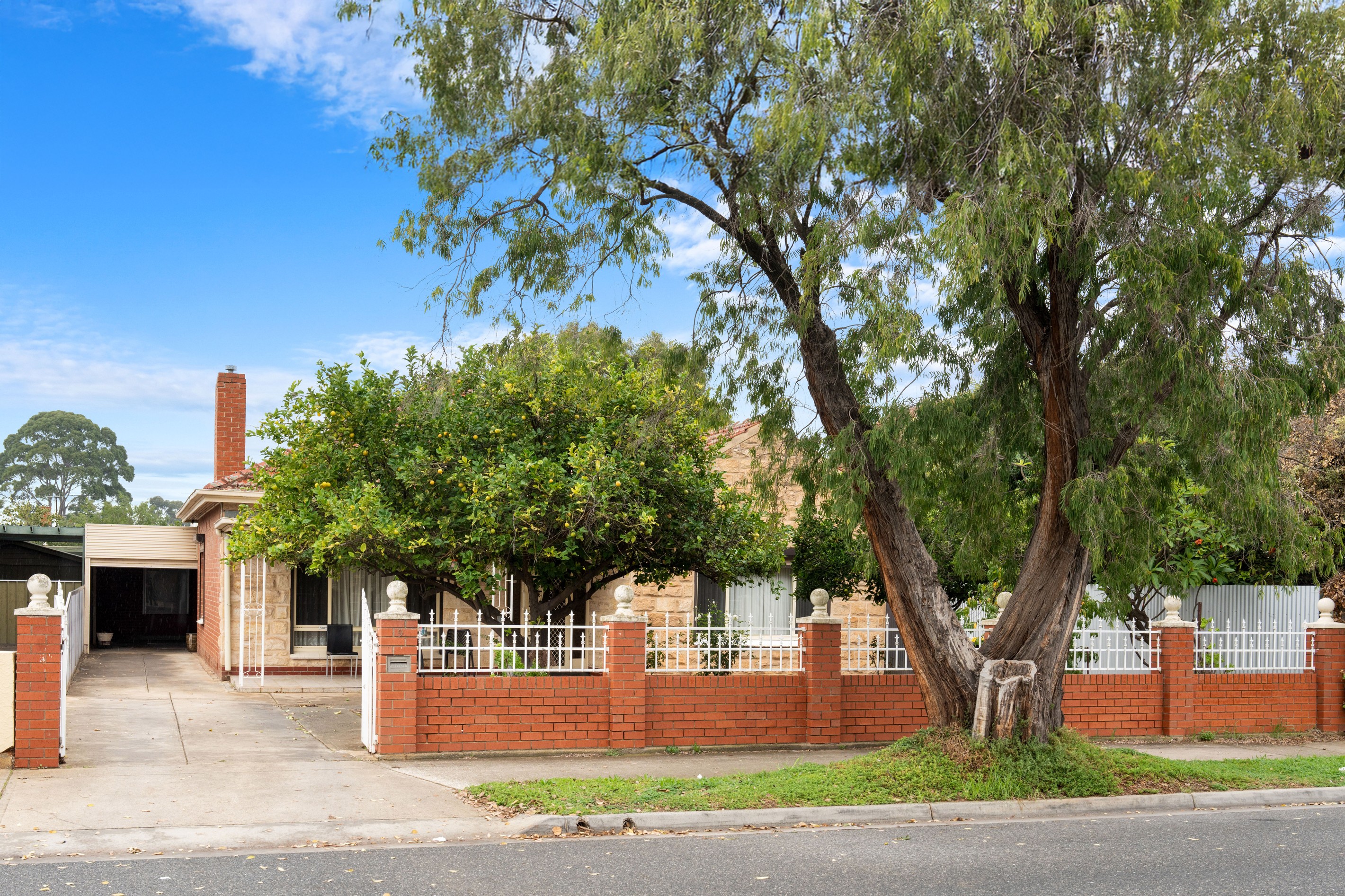 9 Glenhuntley Street, Woodville South, SA 5011