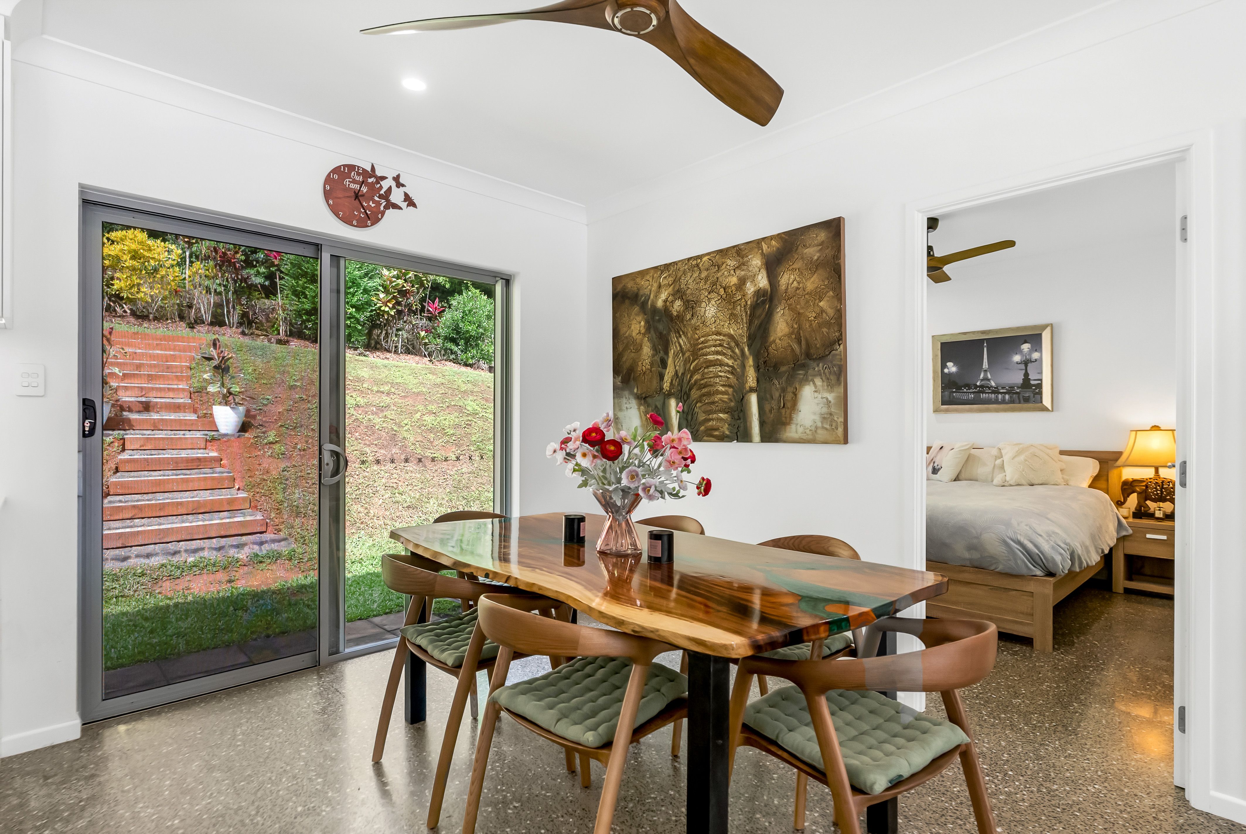 142 Brays Road — photo 9 of 30