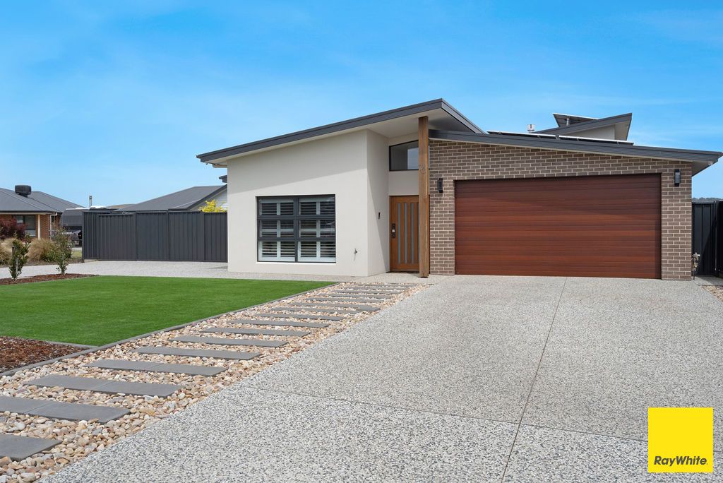 16 Ricketts Place, Bungendore NSW 2621