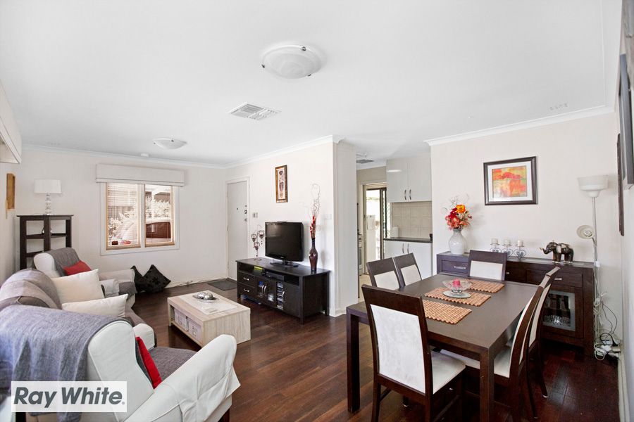 35a Greville Way, Girrawheen, WA 6064