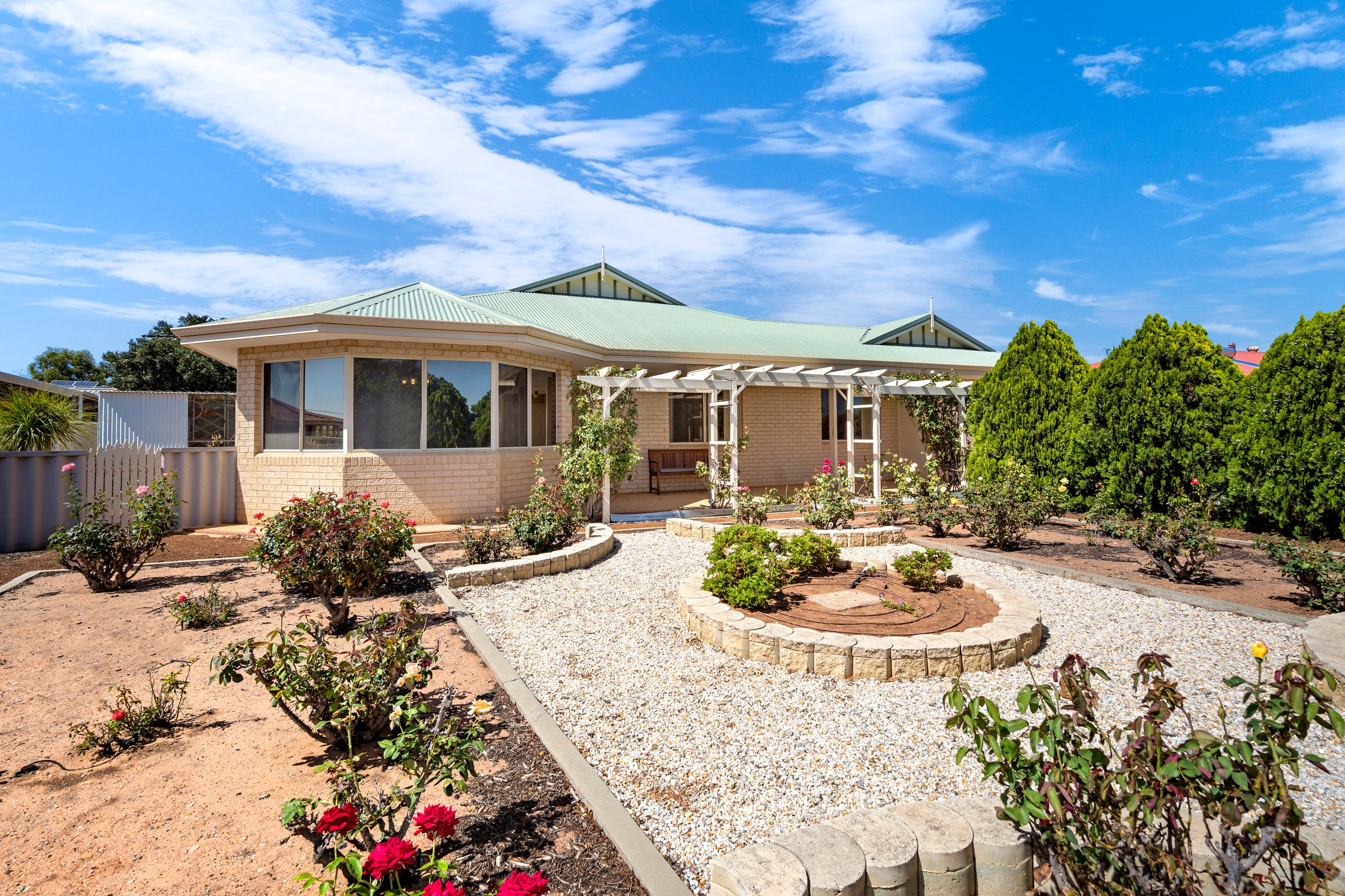 24 Honeysuckle Boulevard, Woorree, WA 6530
