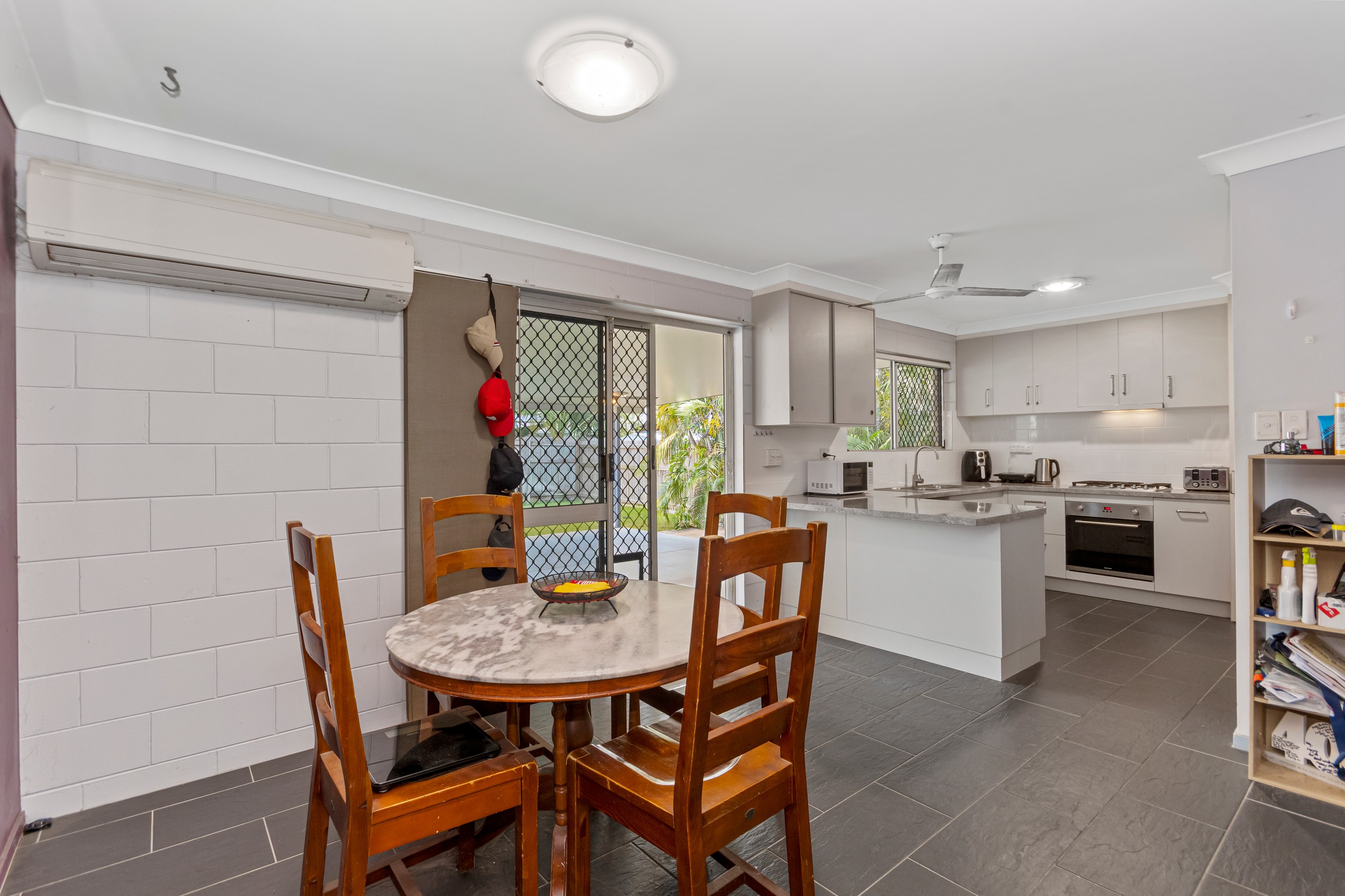 6 Violet Crescent, Rasmussen, QLD 4815