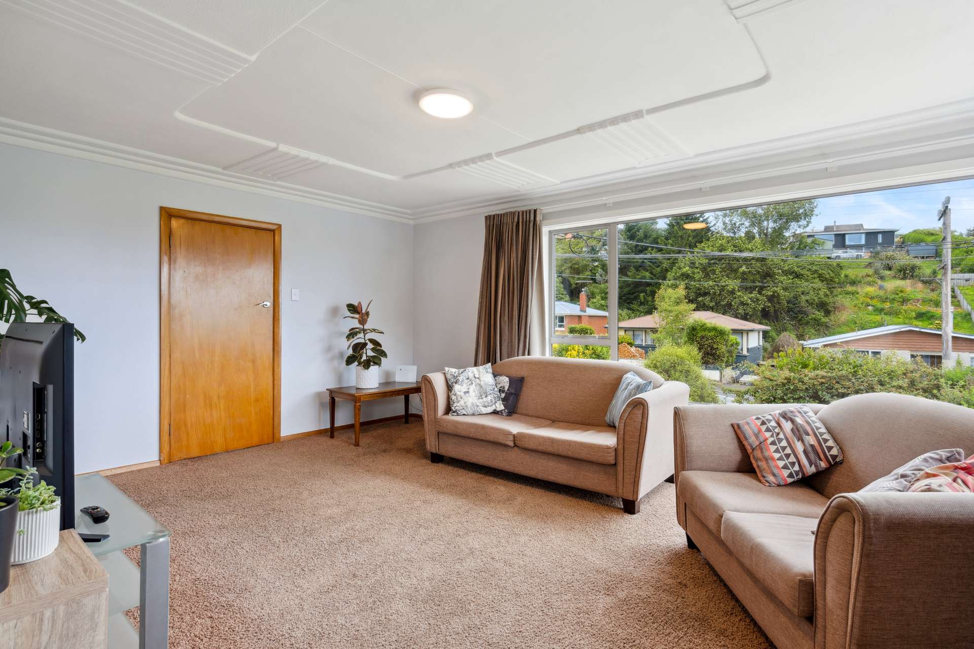 381 Taieri Road photo 2