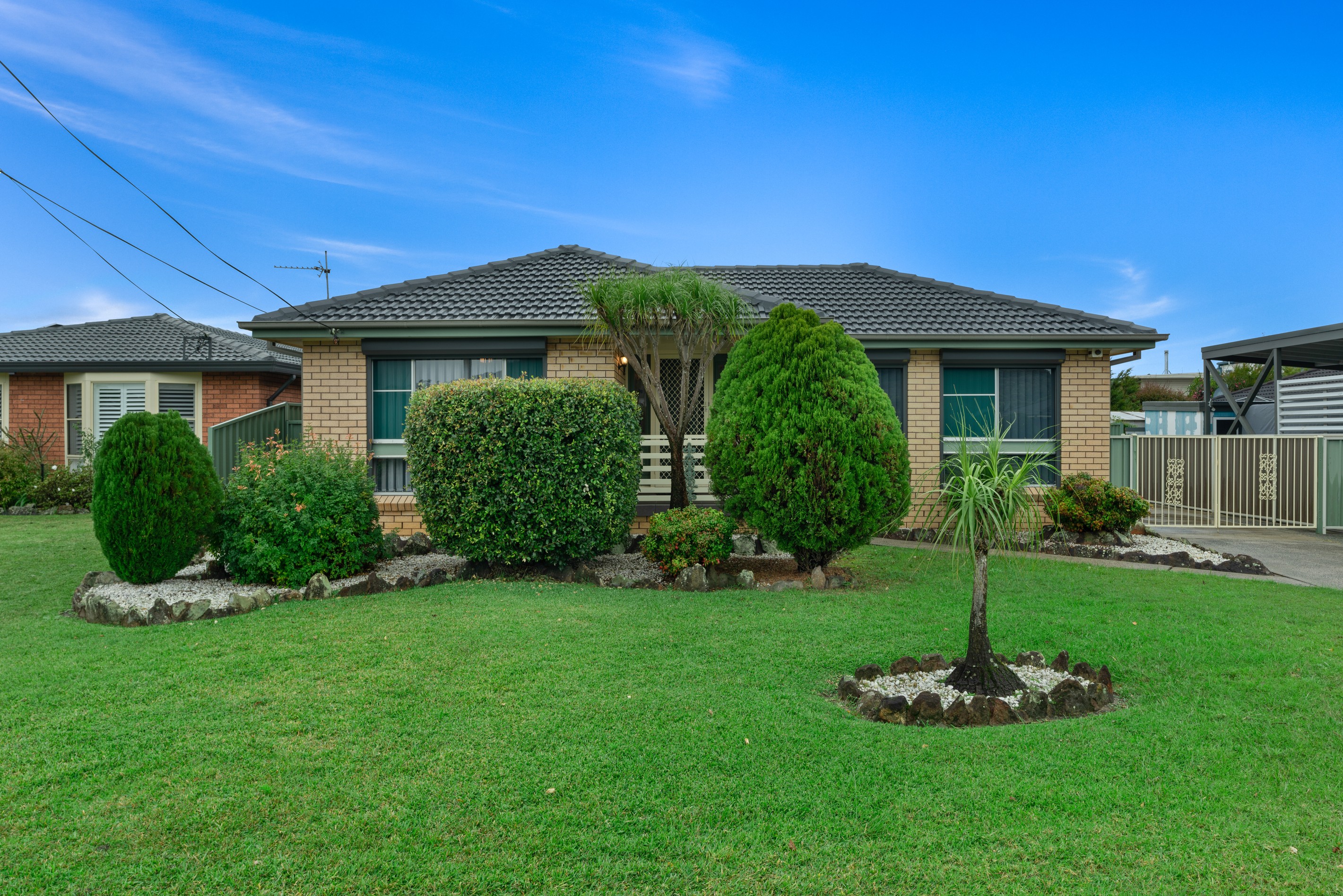 2 Oval Drive, Shoalhaven Heads, NSW 2535