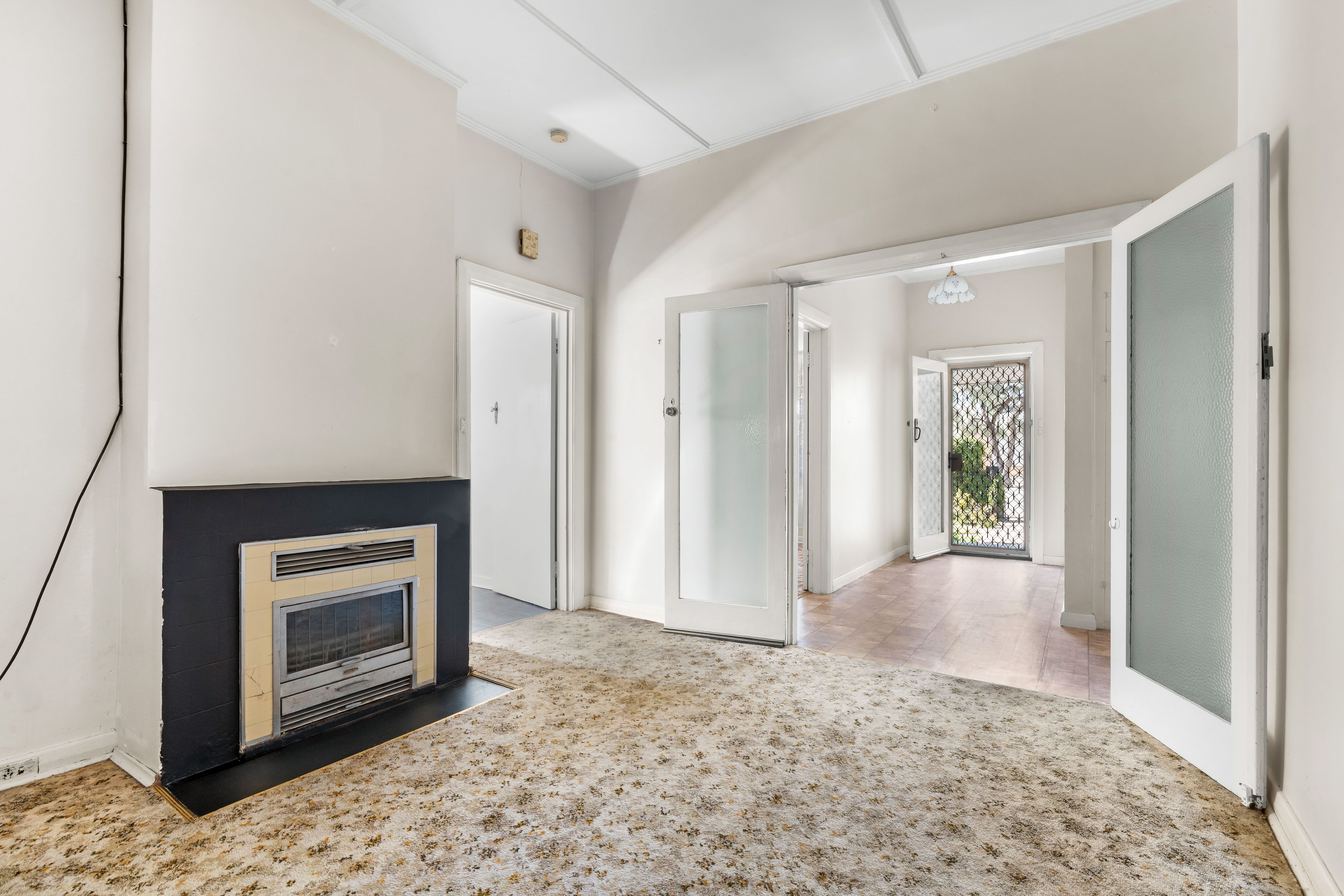 55 Standen Street — photo 3 of 17
