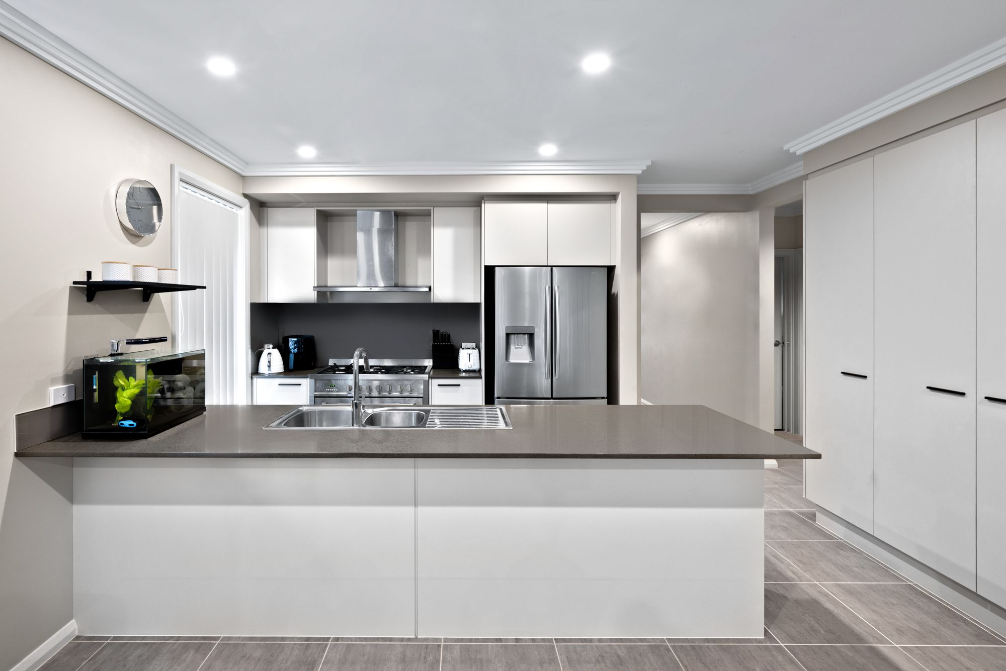 9 Gore Road, Spring Farm, NSW 2570