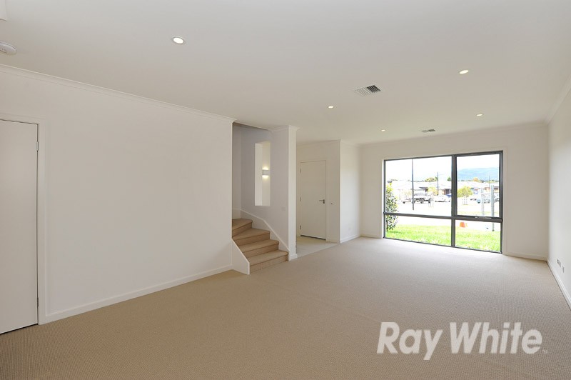 81 Bloom Avenue, Wantirna South, VIC 3152