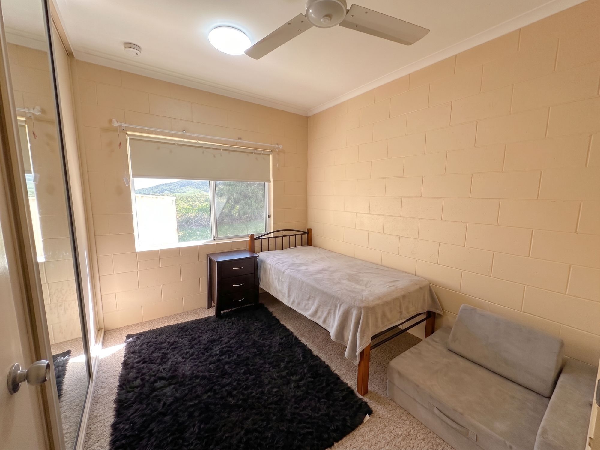 160 Robert Street — photo 12 of 21