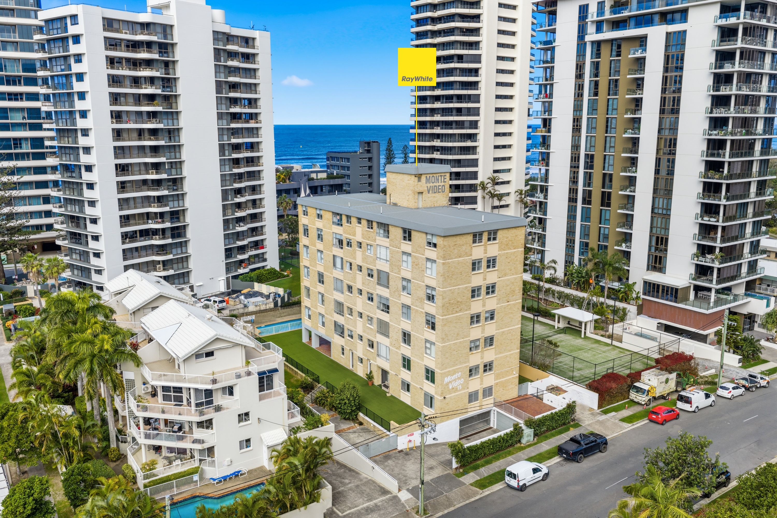 18/15 Pacific Street — photo 13 of 17