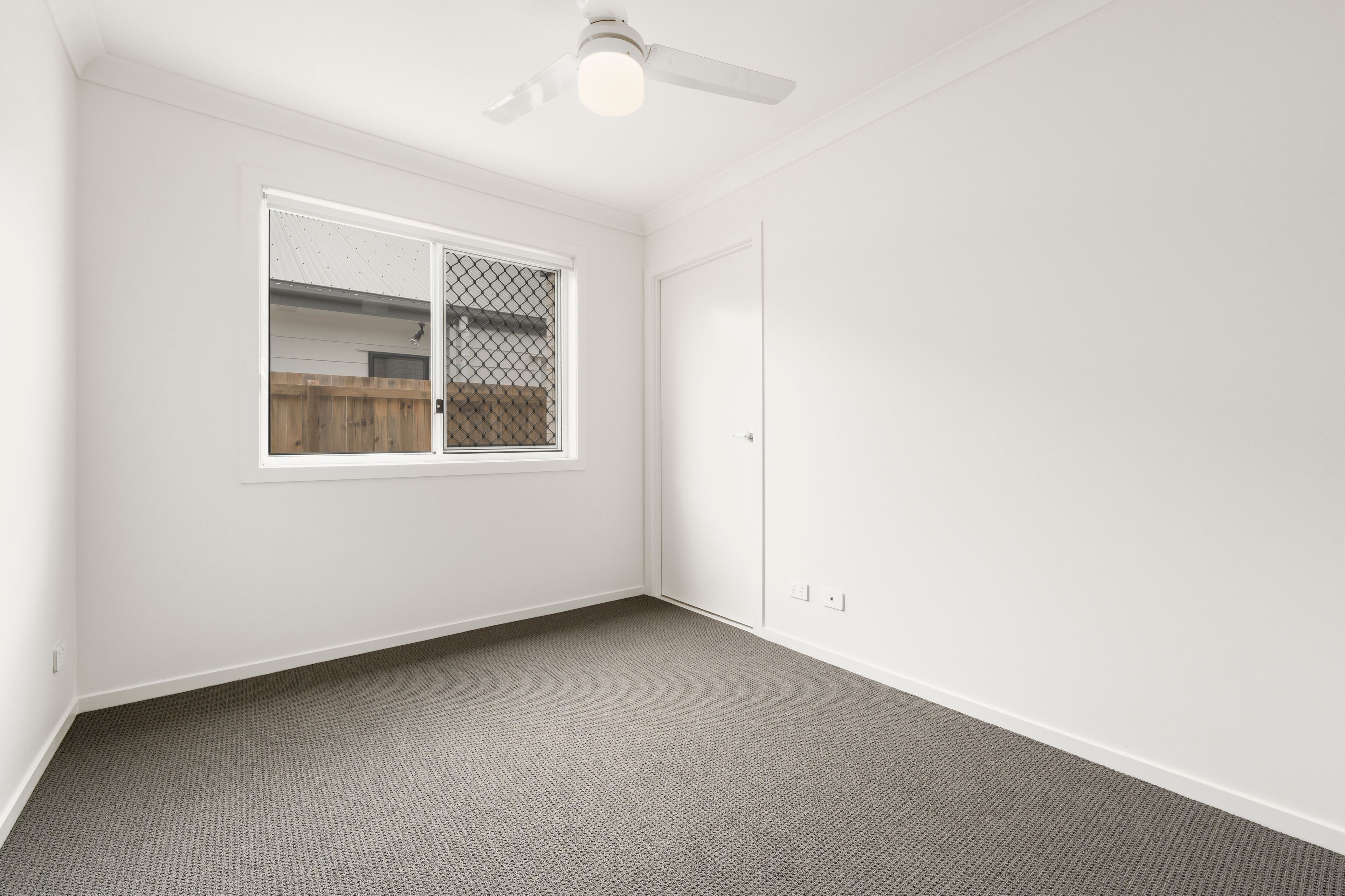 12B Birt Street — photo 6 of 10