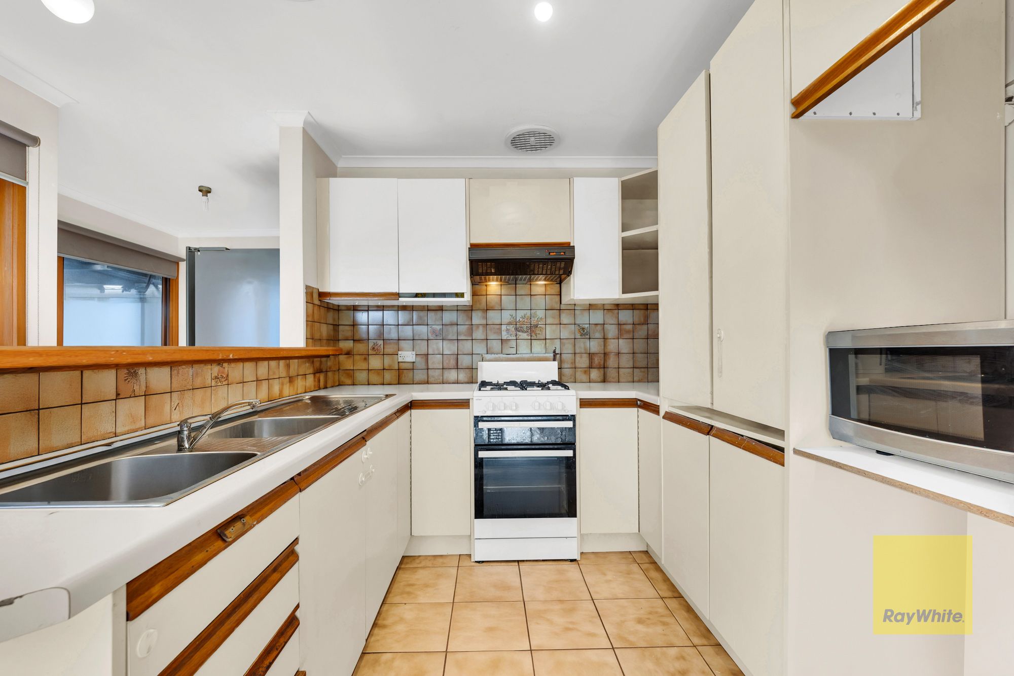 26 Storrington Avenue — photo 11 of 20