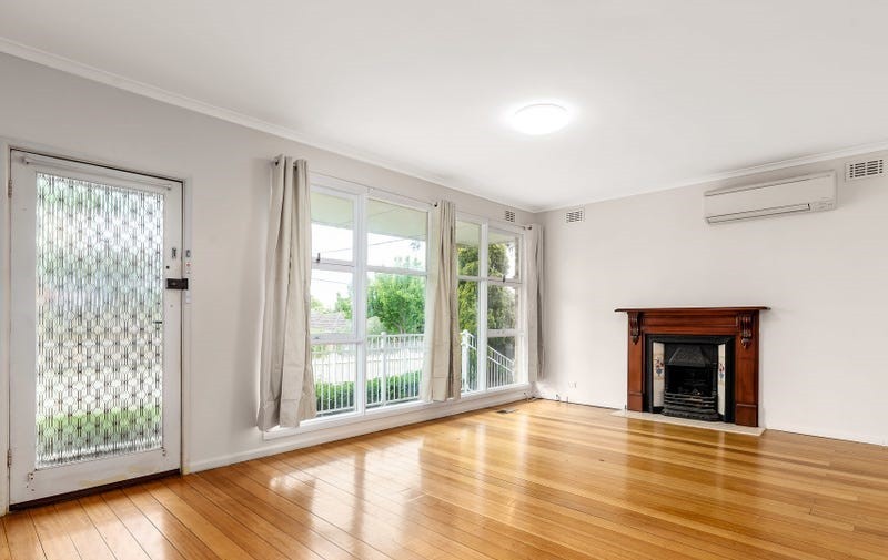 22 Parkmore Road, Forest Hill, VIC 3131