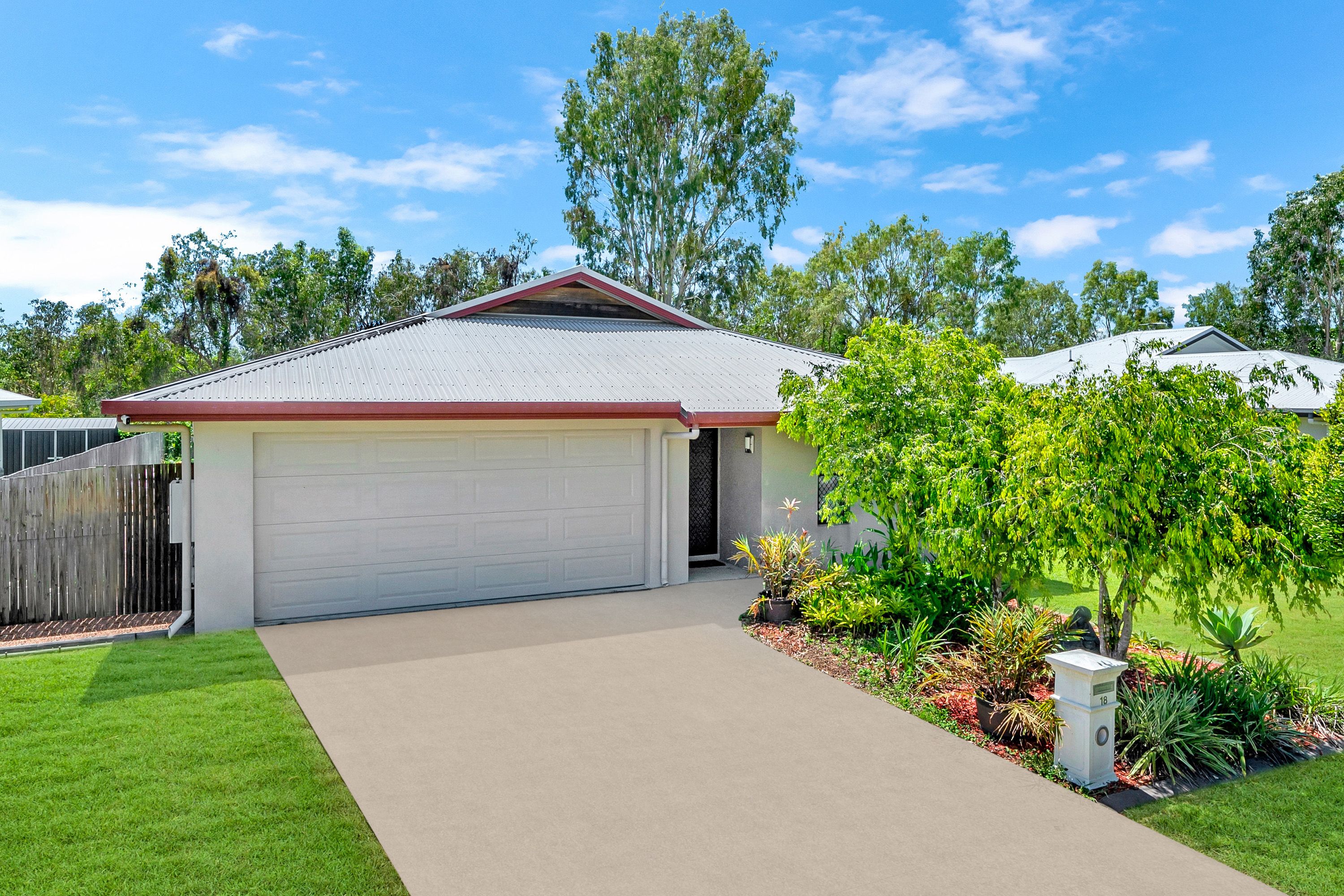 18 Kirrama Court, Bushland Beach QLD 4818