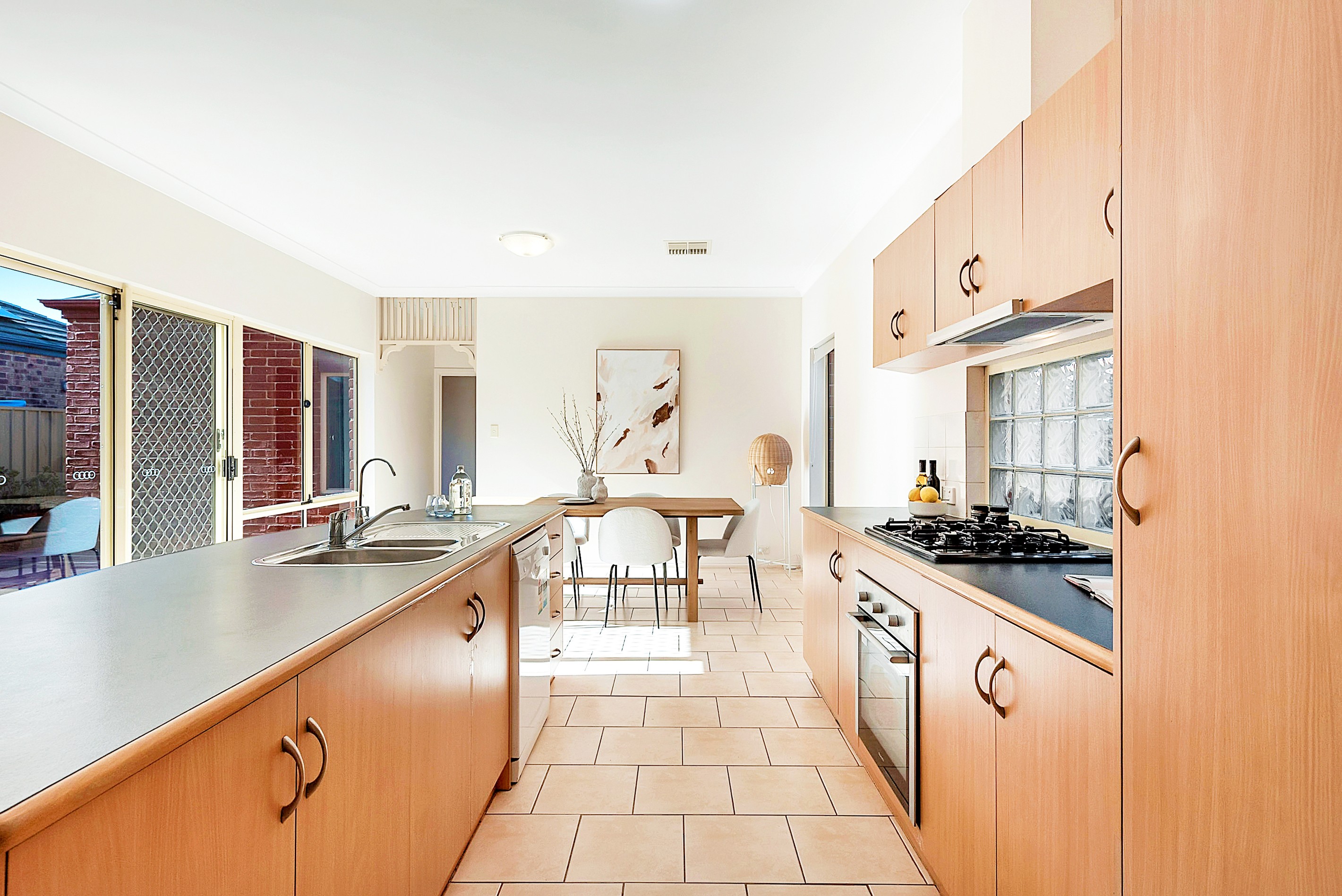 13 Hamilton Place, Mawson Lakes, SA 5095