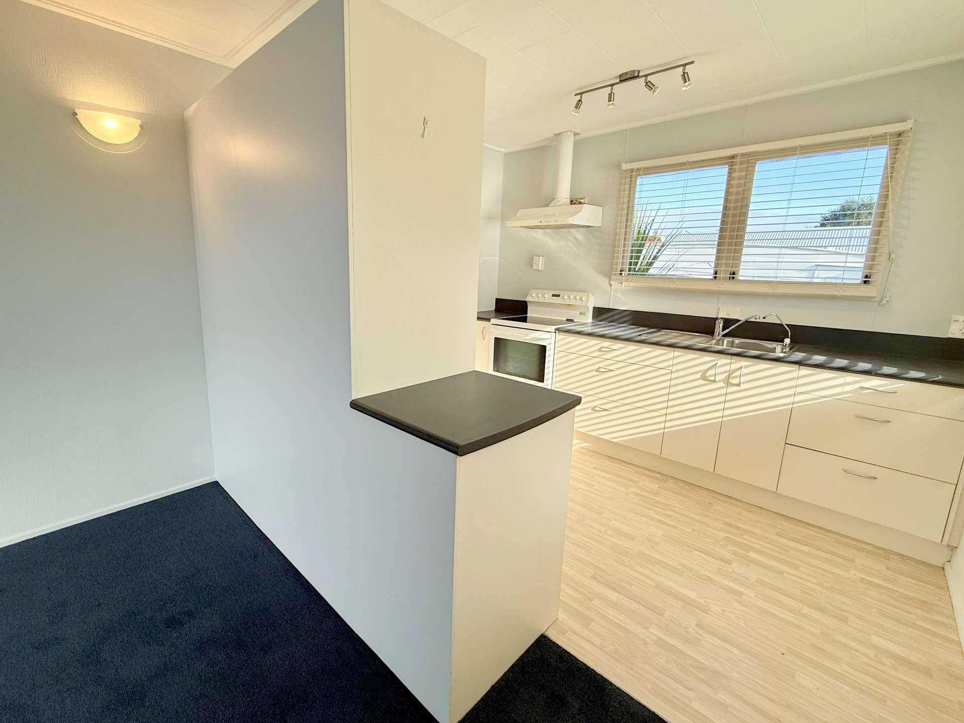 1/64 Hensley Street photo 12
