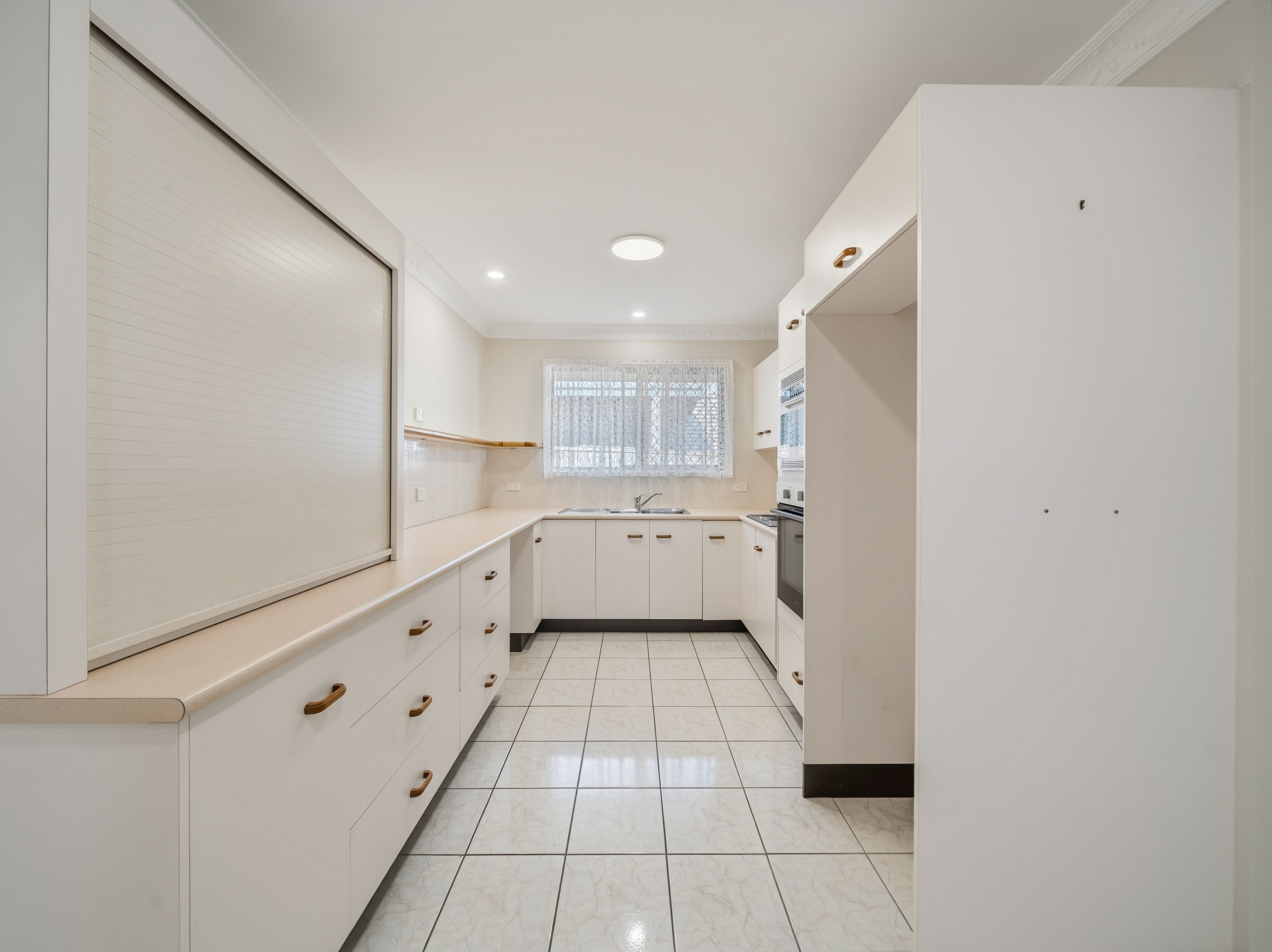 31 Rogers Road — photo 7 of 22