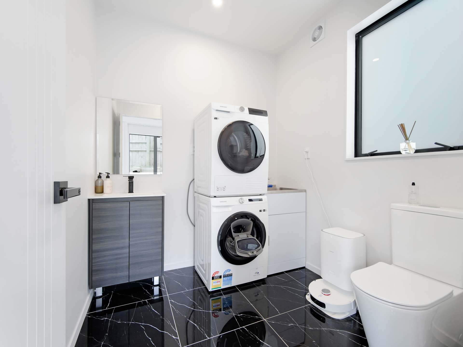 6D Bacot Place photo 16
