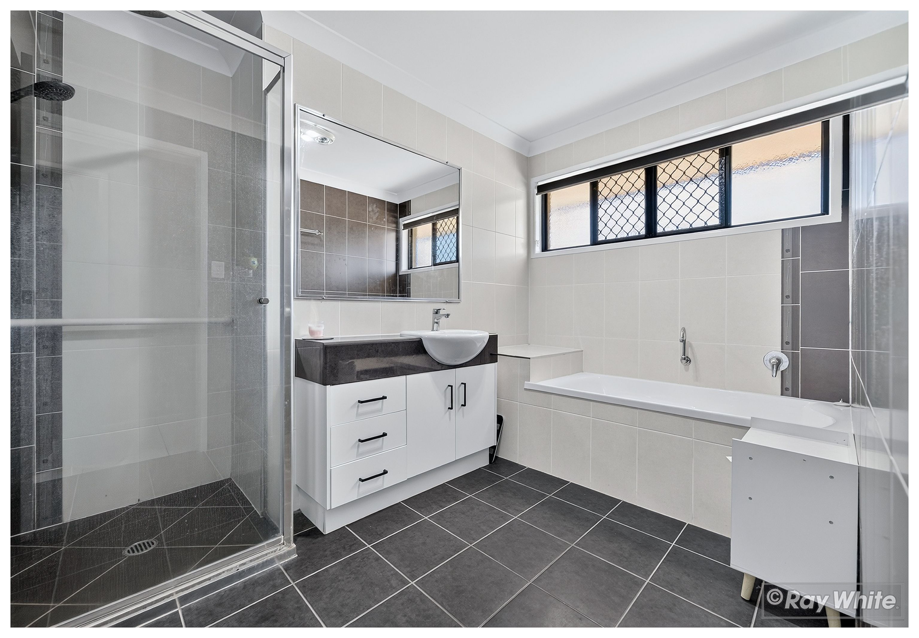 24 Ingram Drive — photo 14 of 30