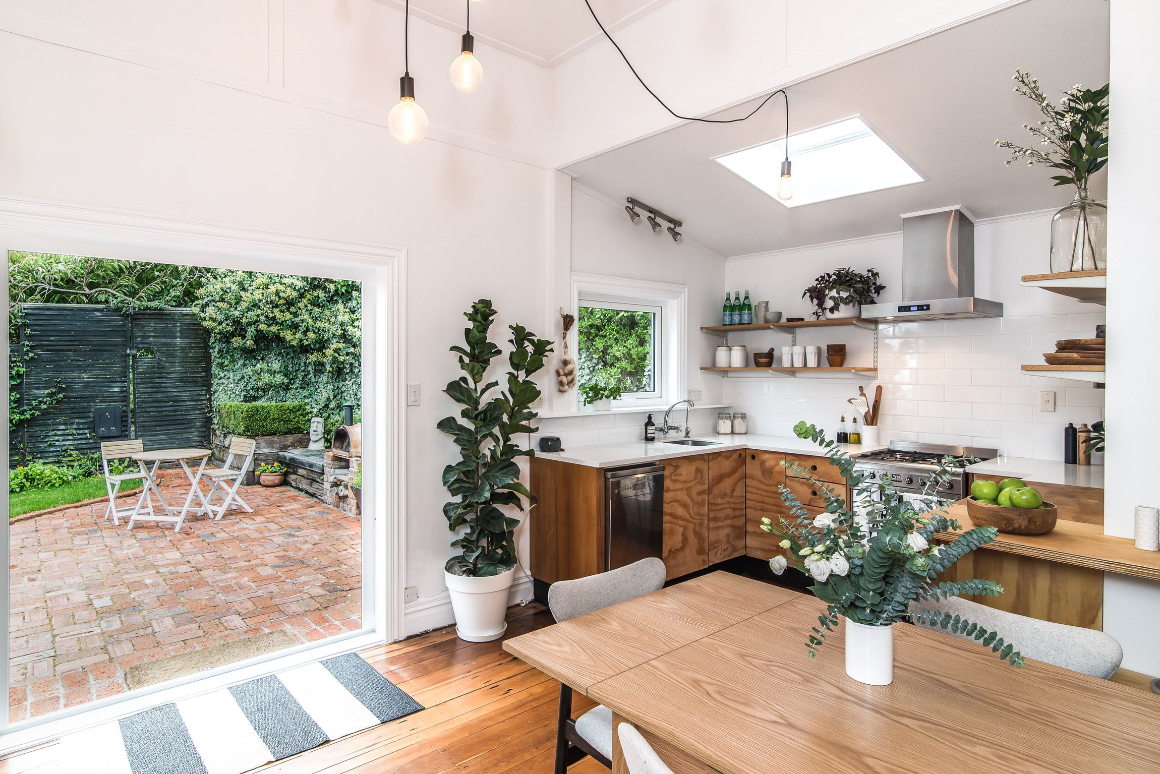 13 Laura Avenue, Brooklyn, Wellington City