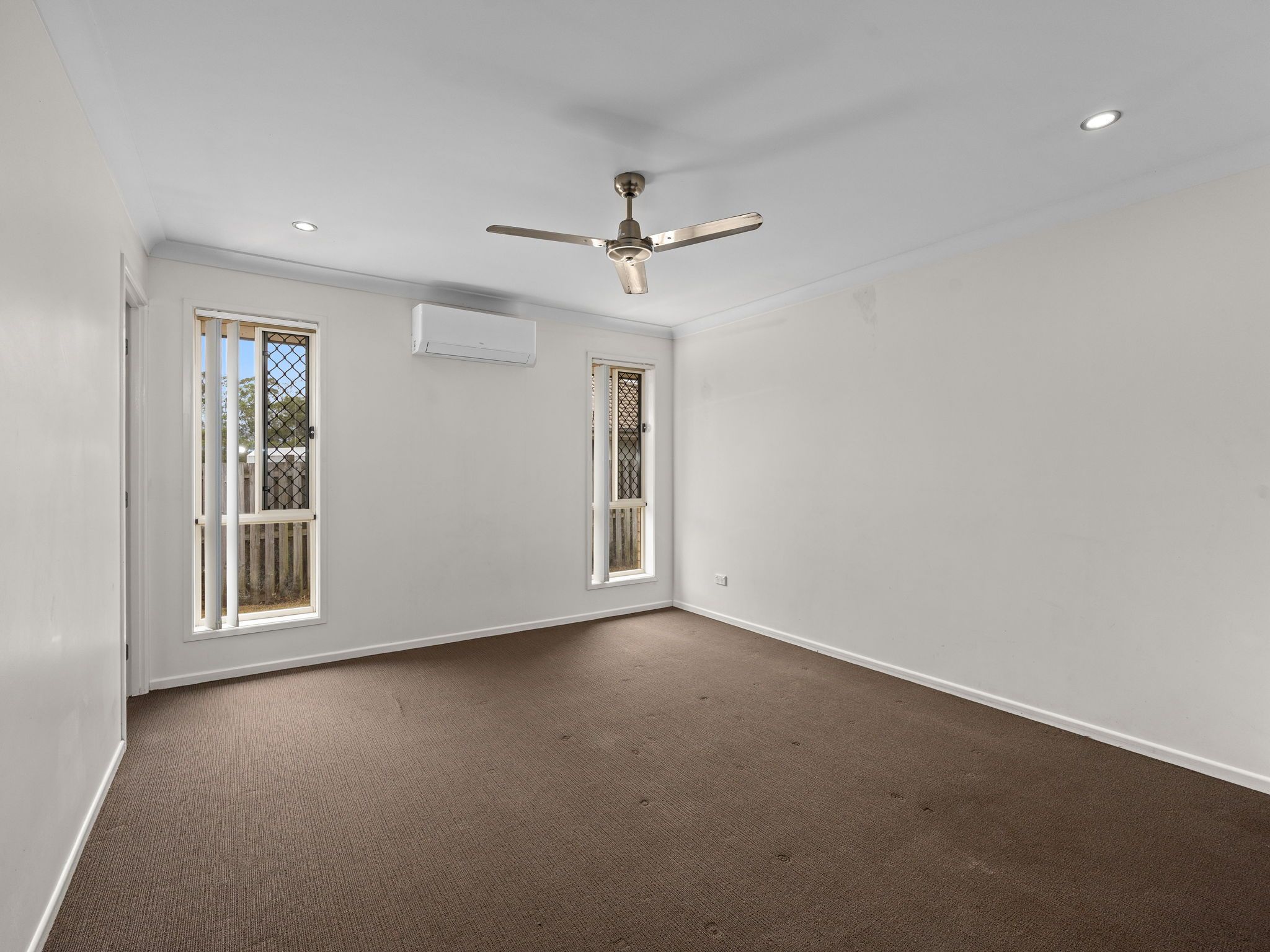 17 Parkwood Street — photo 7 of 20