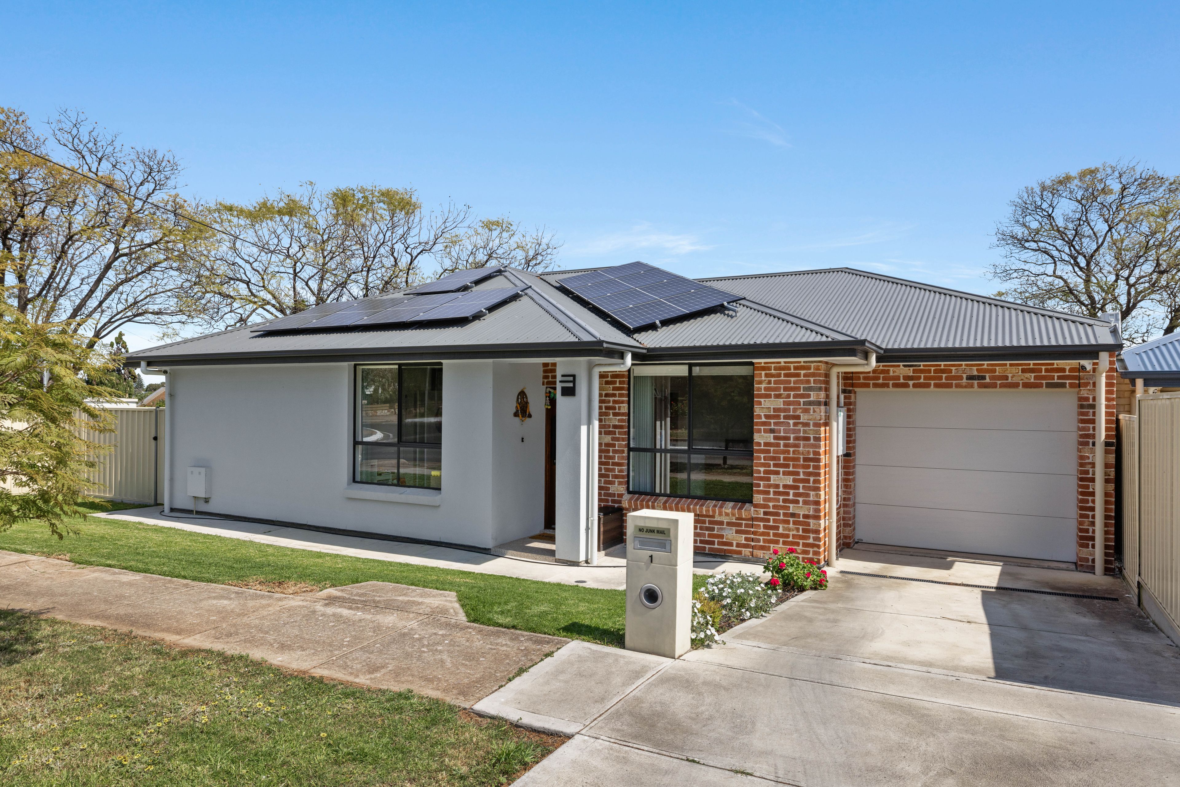 1 Gurney Terrace — photo from Ray White Prospect