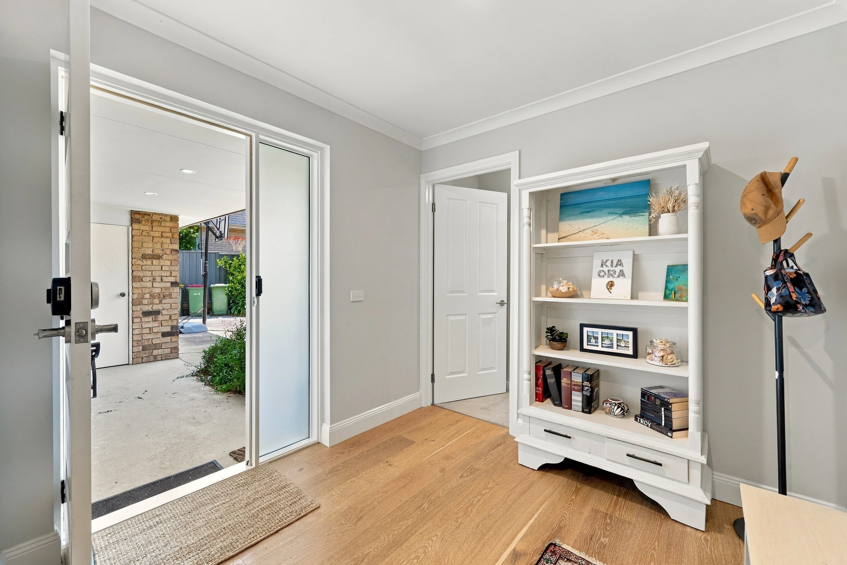 16 Cotter Place, Jerrabomberra, NSW 2619