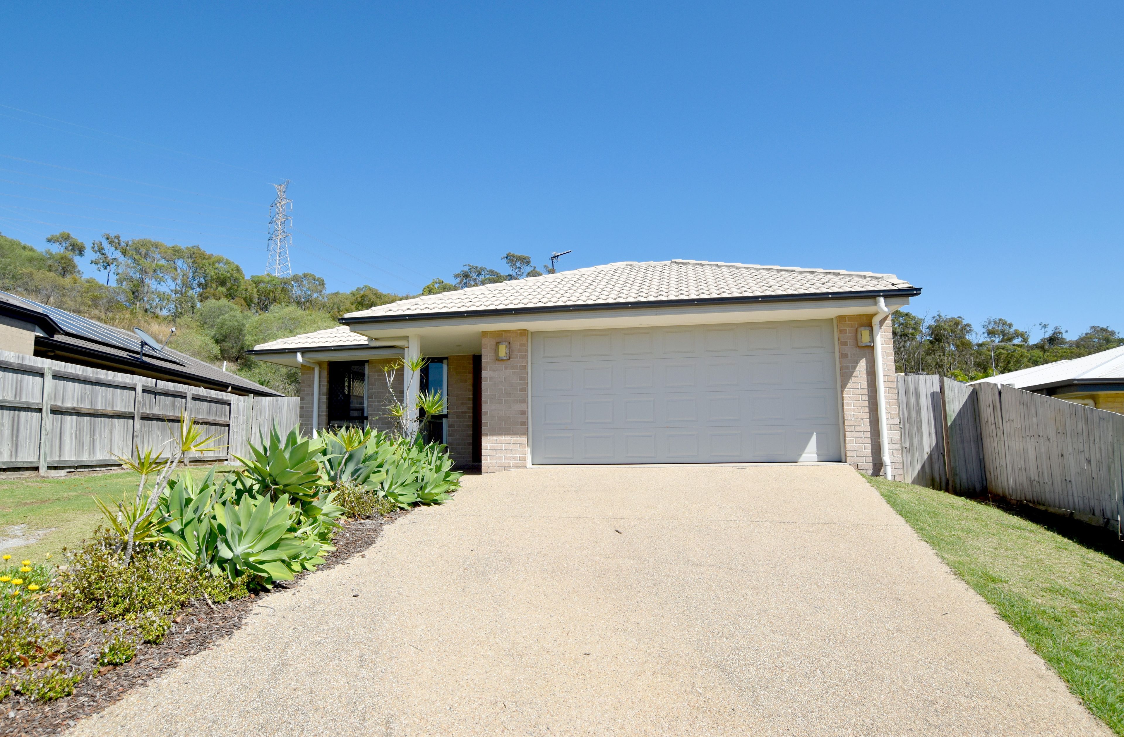 30 Briffney Street, Kirkwood, QLD 4680
