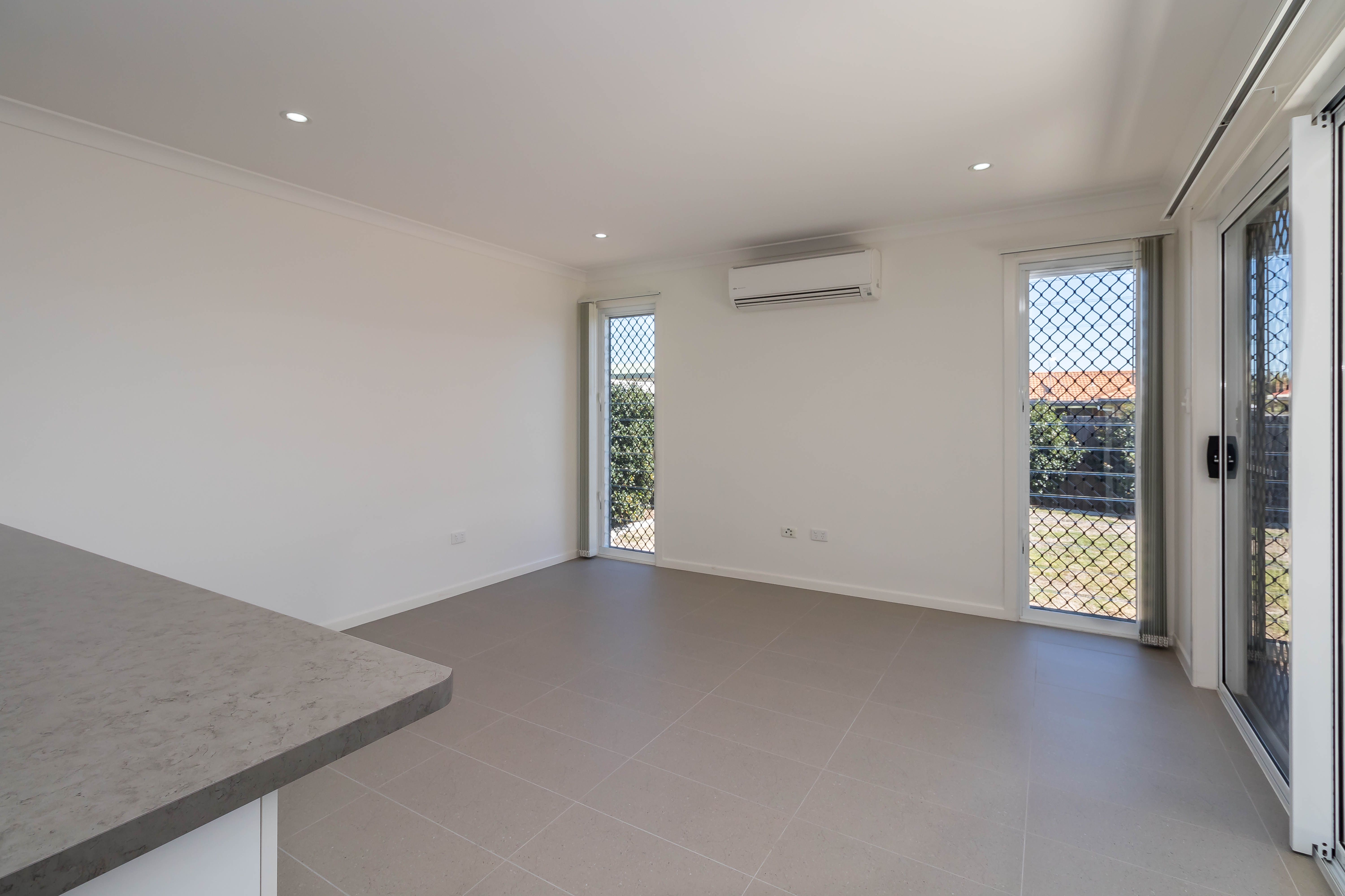 2/101 Nissen Street, Urraween, QLD 4655