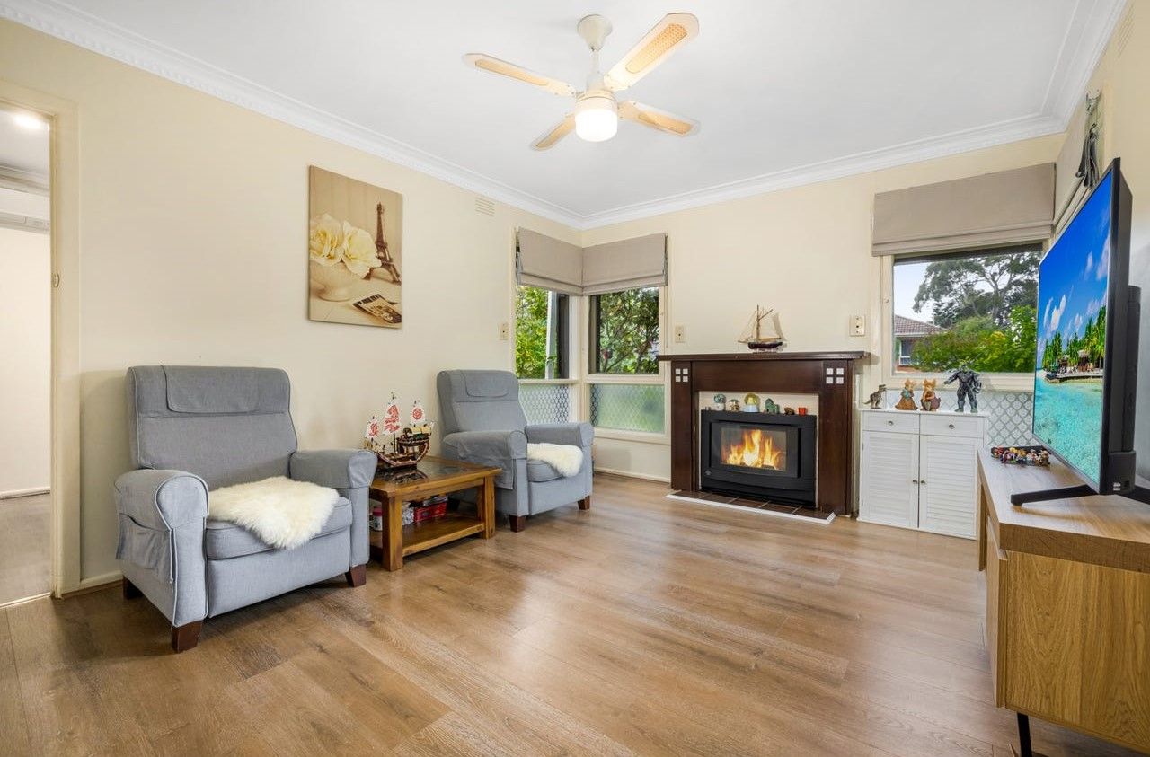 11 Kingsley Avenue, Vermont, VIC 3133