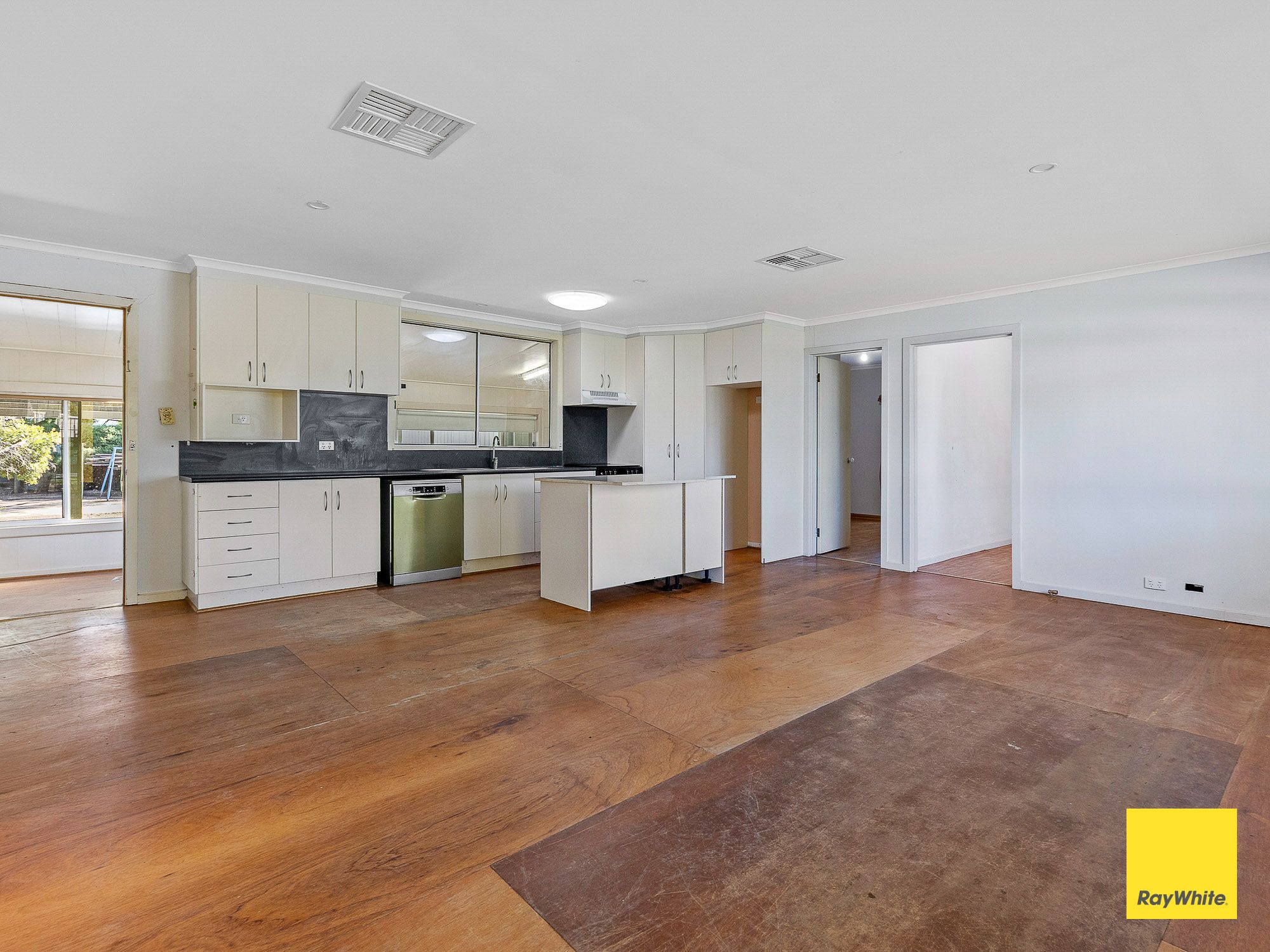 37 Grant Street, Goornong, VIC 3557