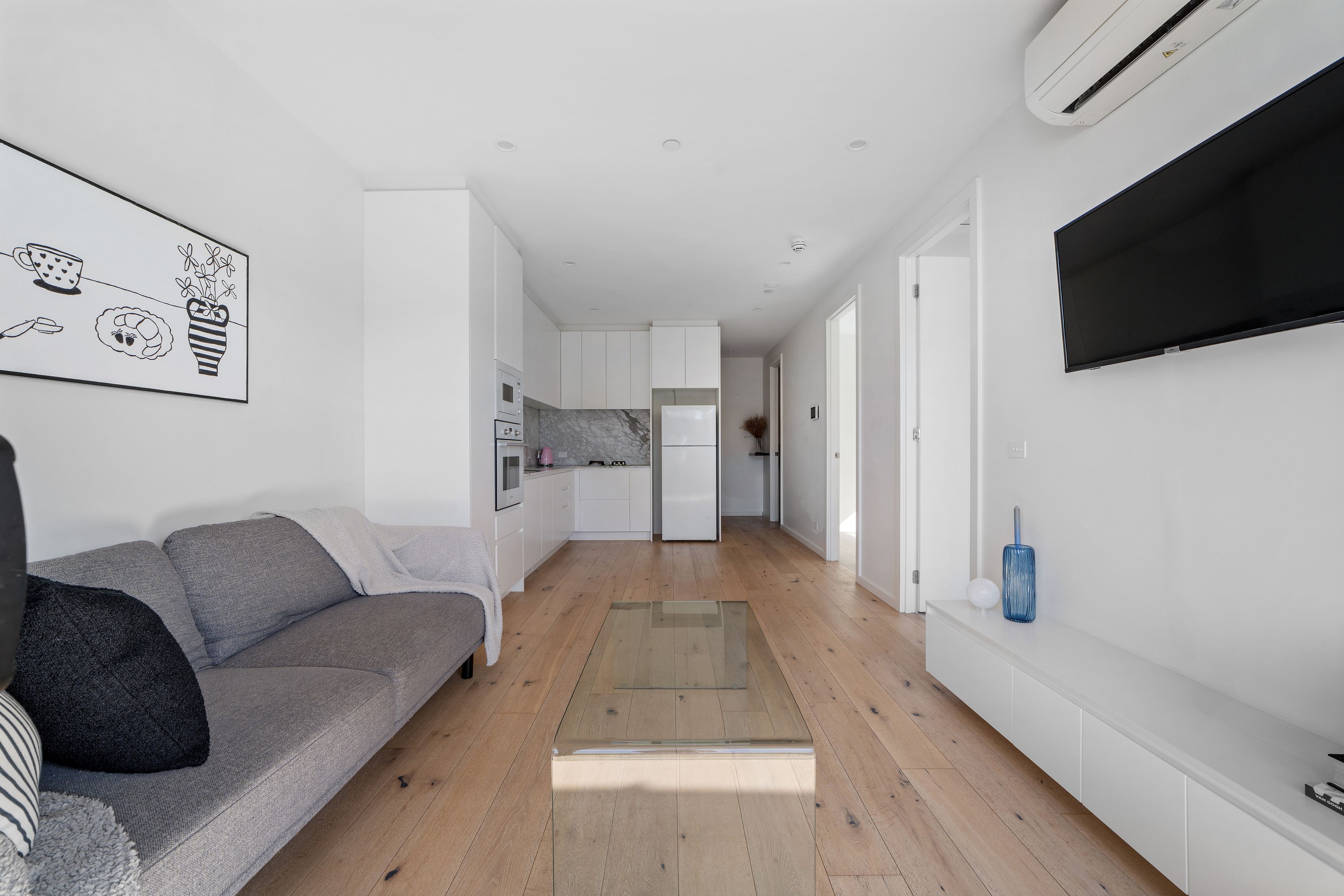 107/15 Maude Street — photo 5 of 17