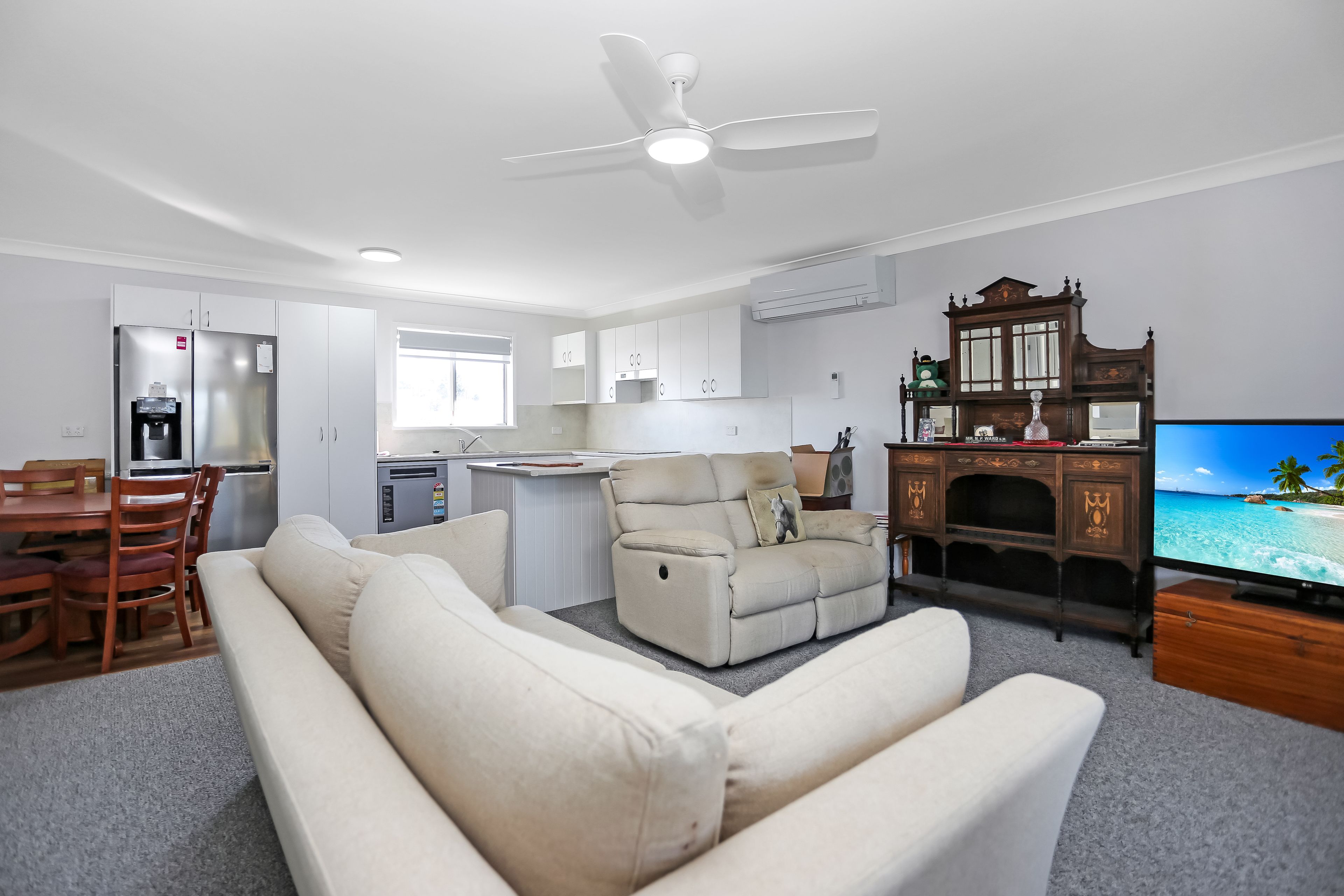 28 Motum Avenue — photo 11 of 30