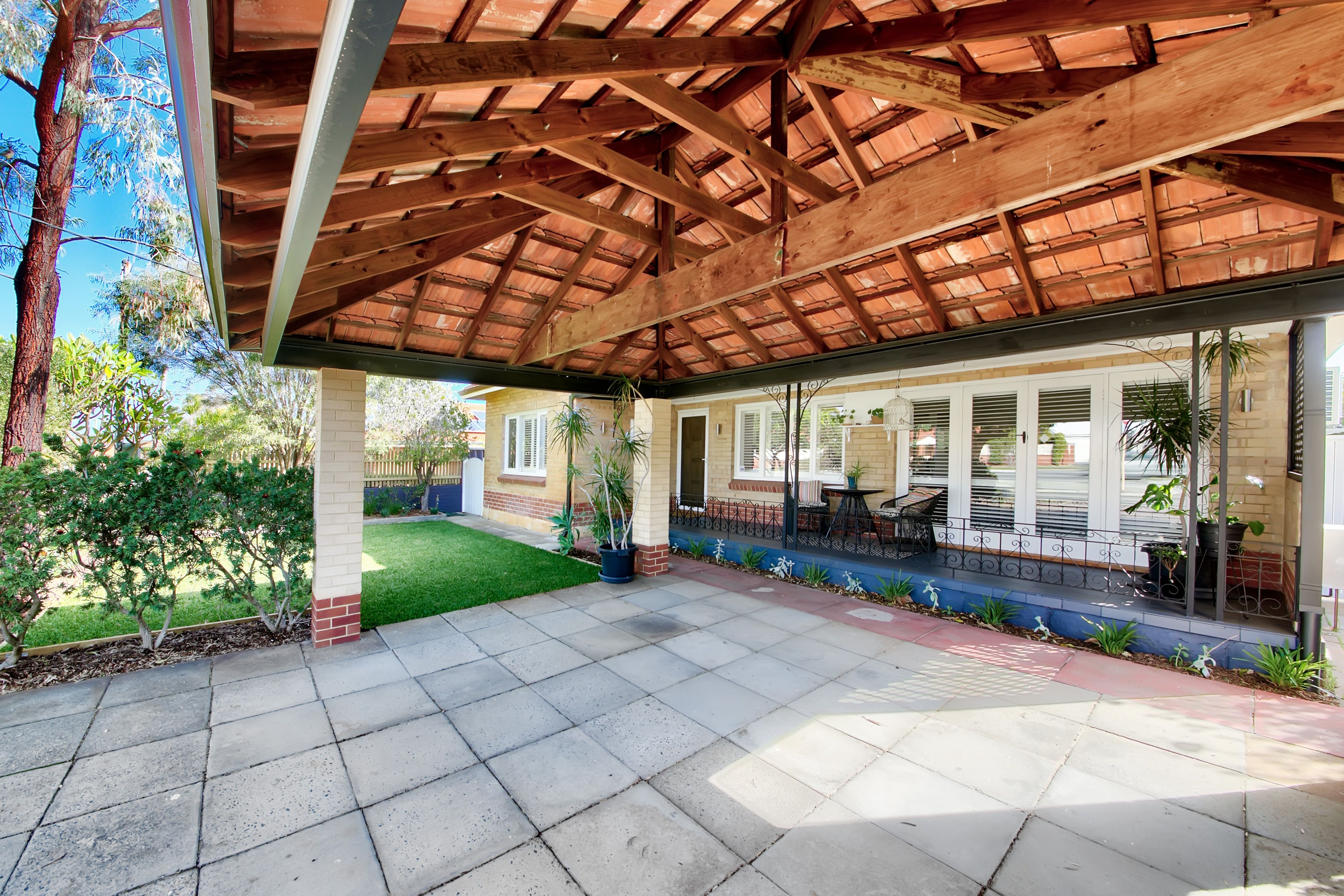 1 Woodrow Place, Dianella, WA 6059
