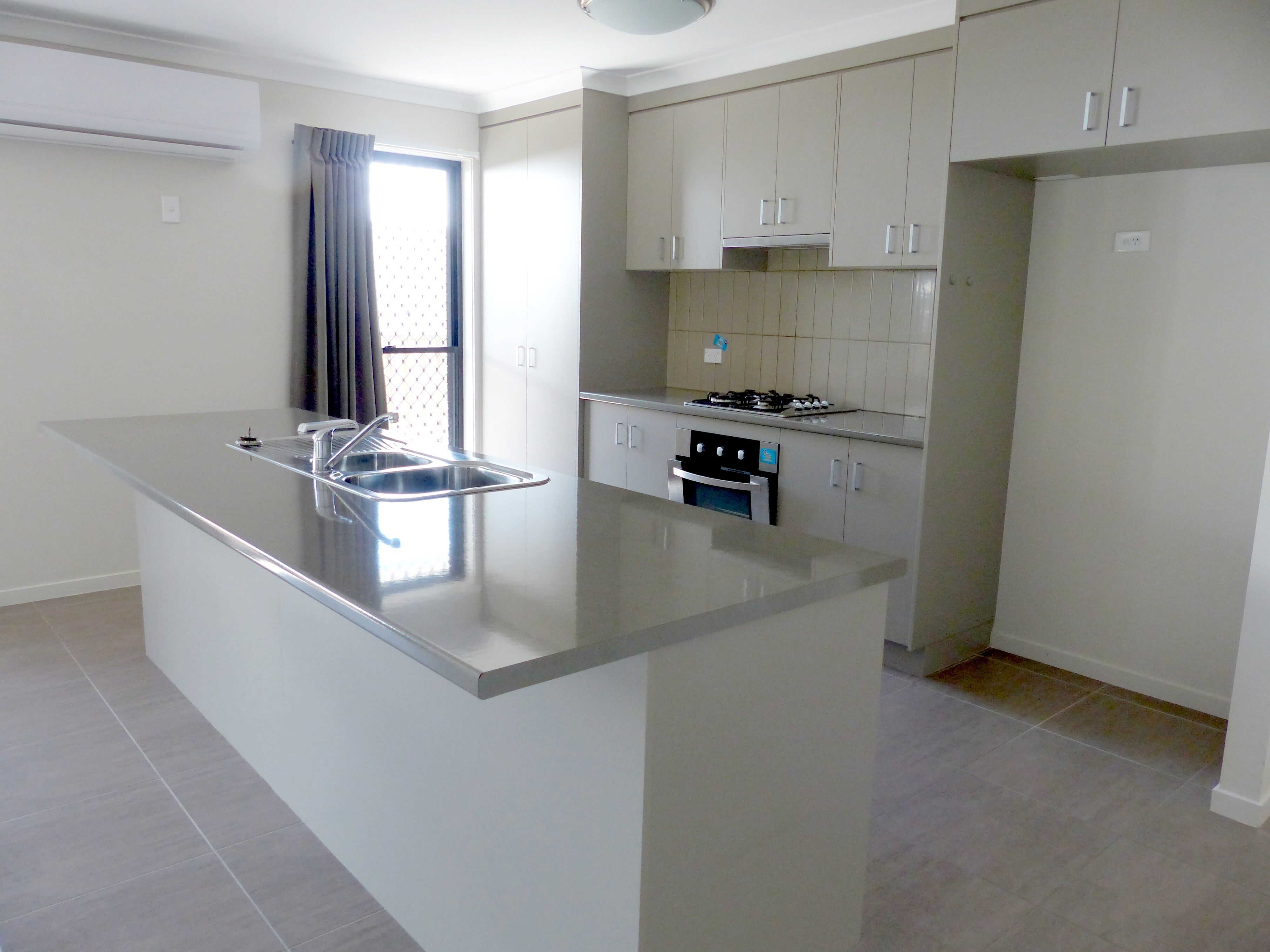 24 Christina Close, Clinton, QLD 4680