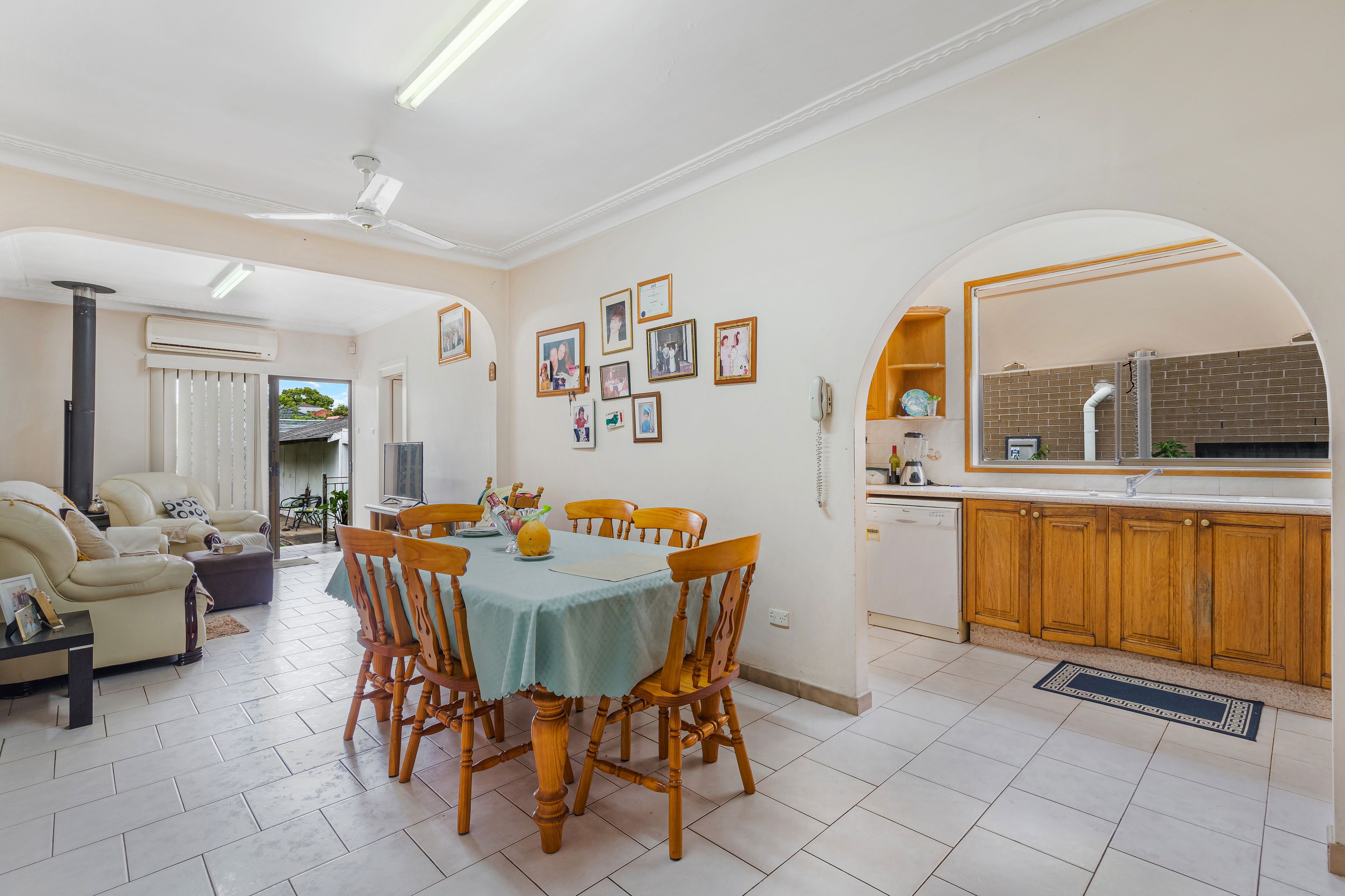 24 Alexander Street, Smithfield, NSW 2164