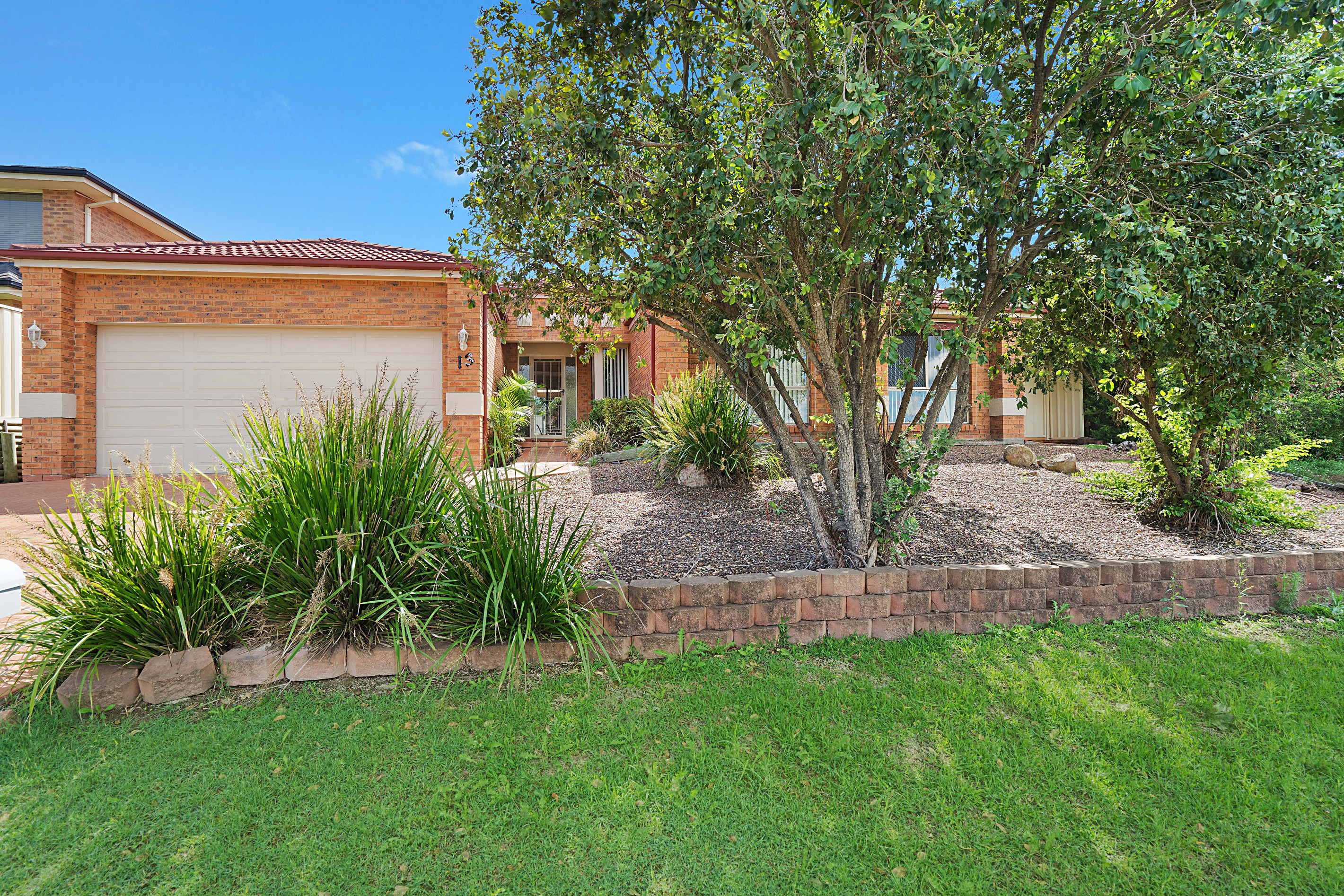 13 Yaldara Avenue, Thornton, NSW 2322