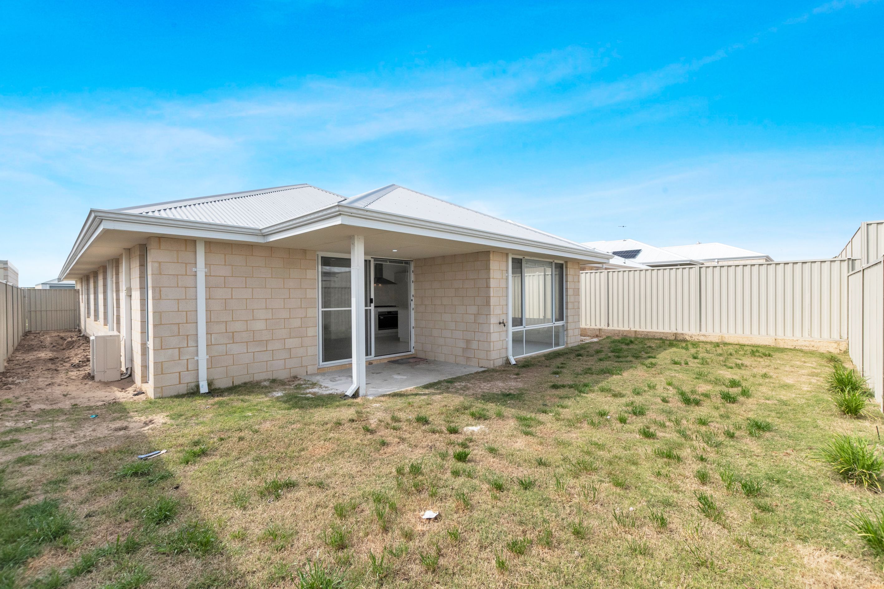 33 Golden Bay Drive — photo 18 of 18