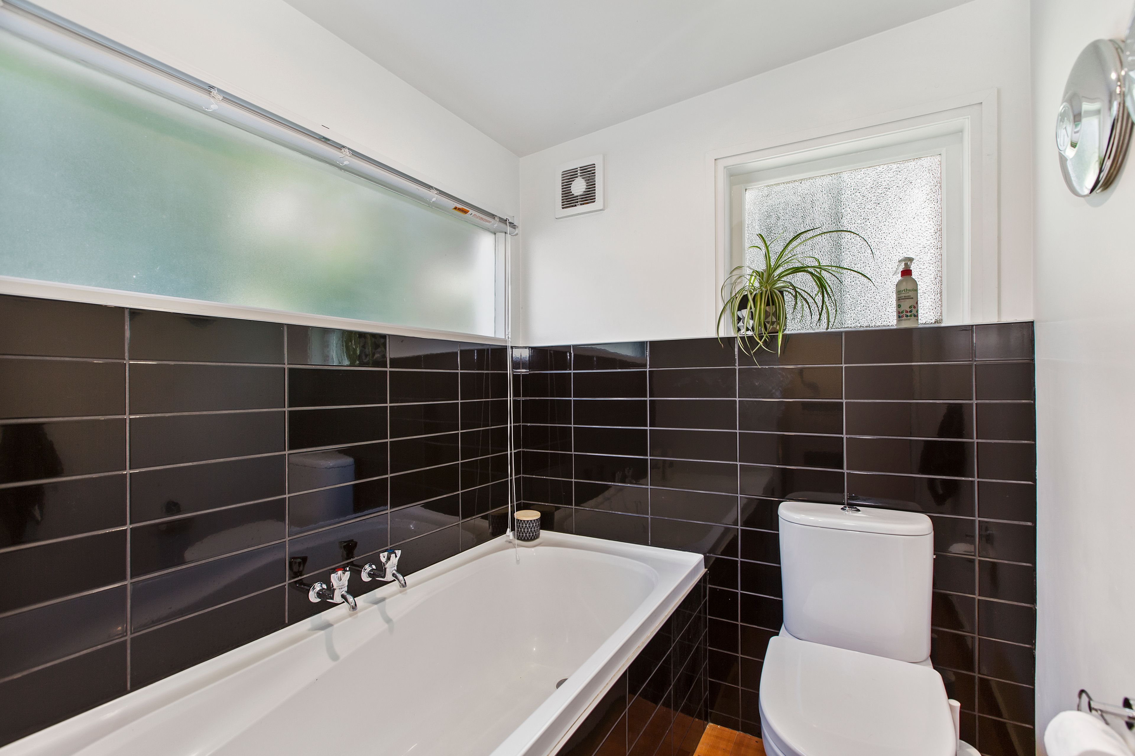 353 Titirangi Road, Titirangi, Waitakere City