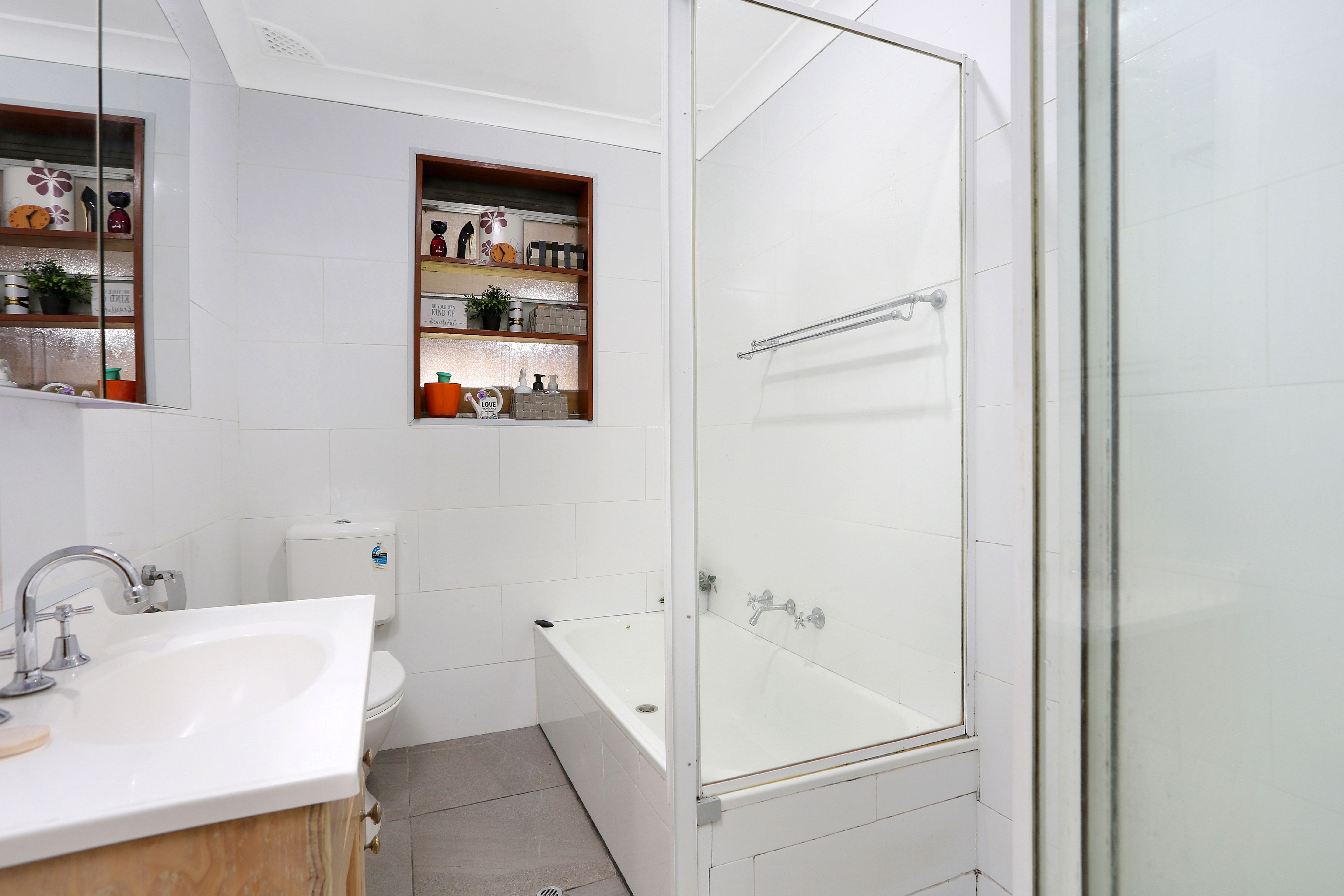 31 Portia Road — photo 9 of 11