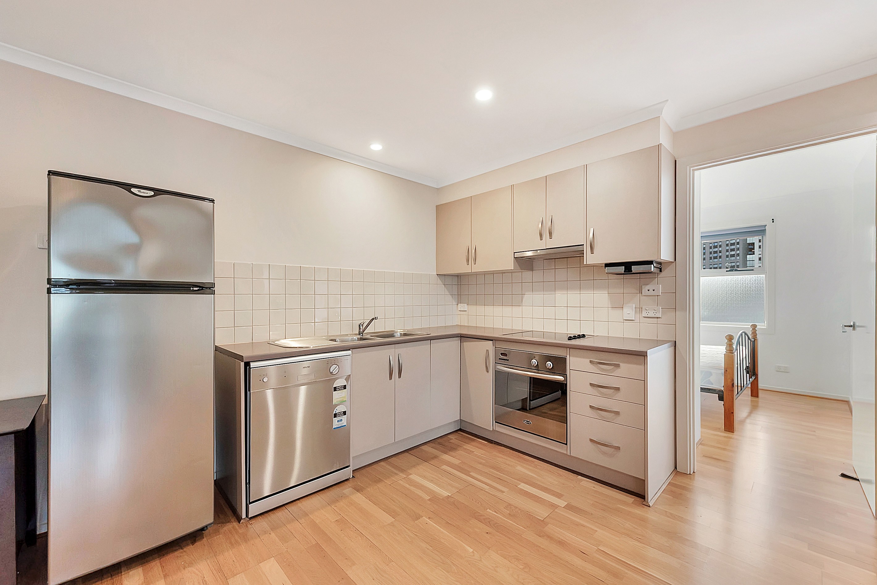 9/2 Fisher Place, Mawson Lakes, SA 5095