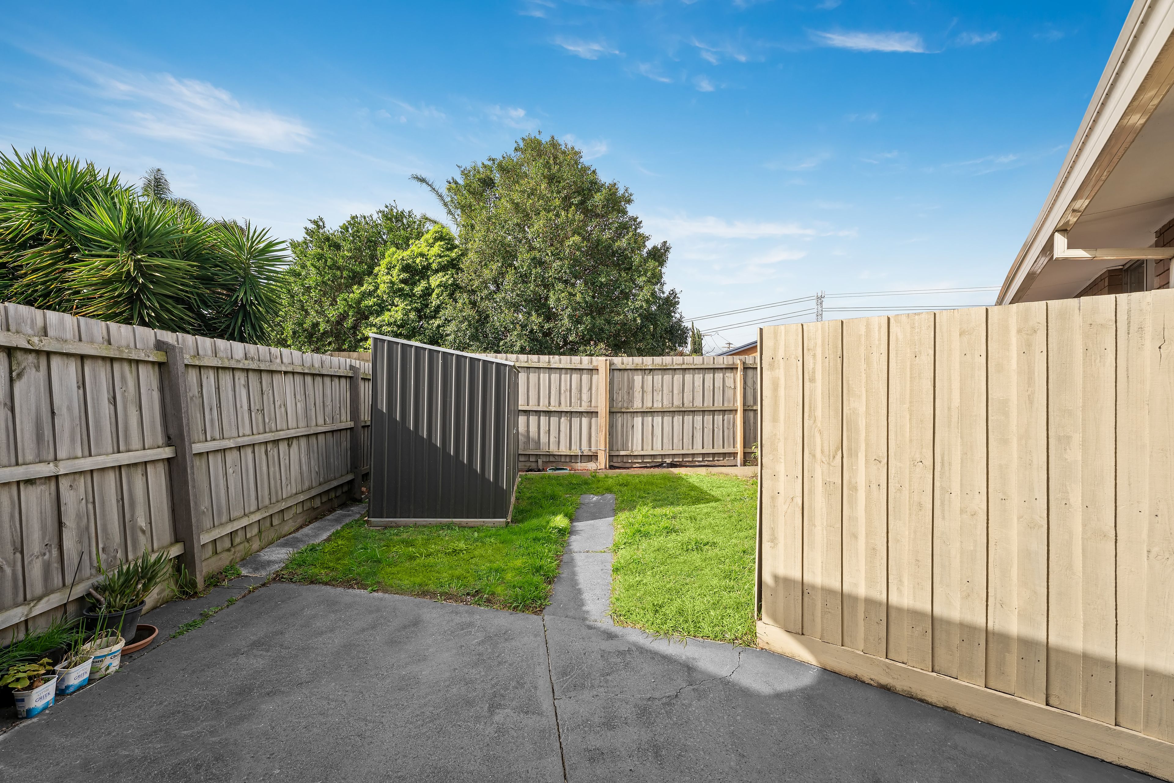 4/2 Nina Court — photo 6 of 6