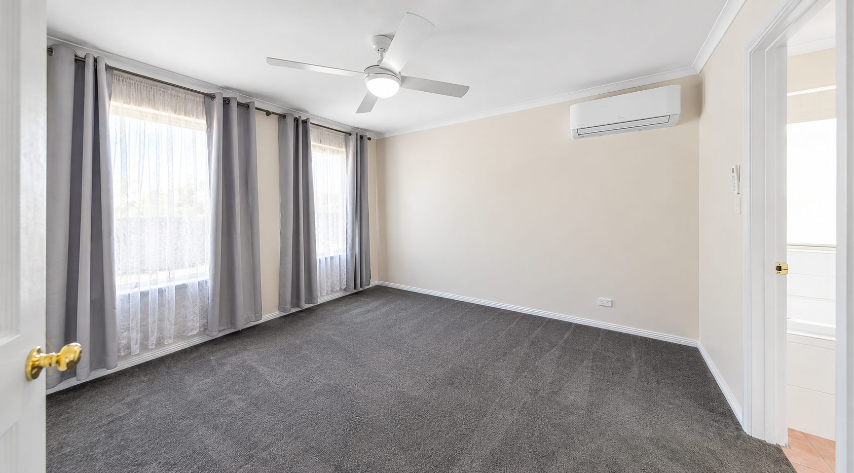 24 Quantock Crescent — photo 7 of 9