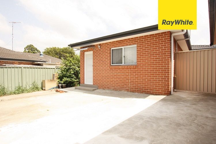 1a Crammond Place, Minto, NSW 2566