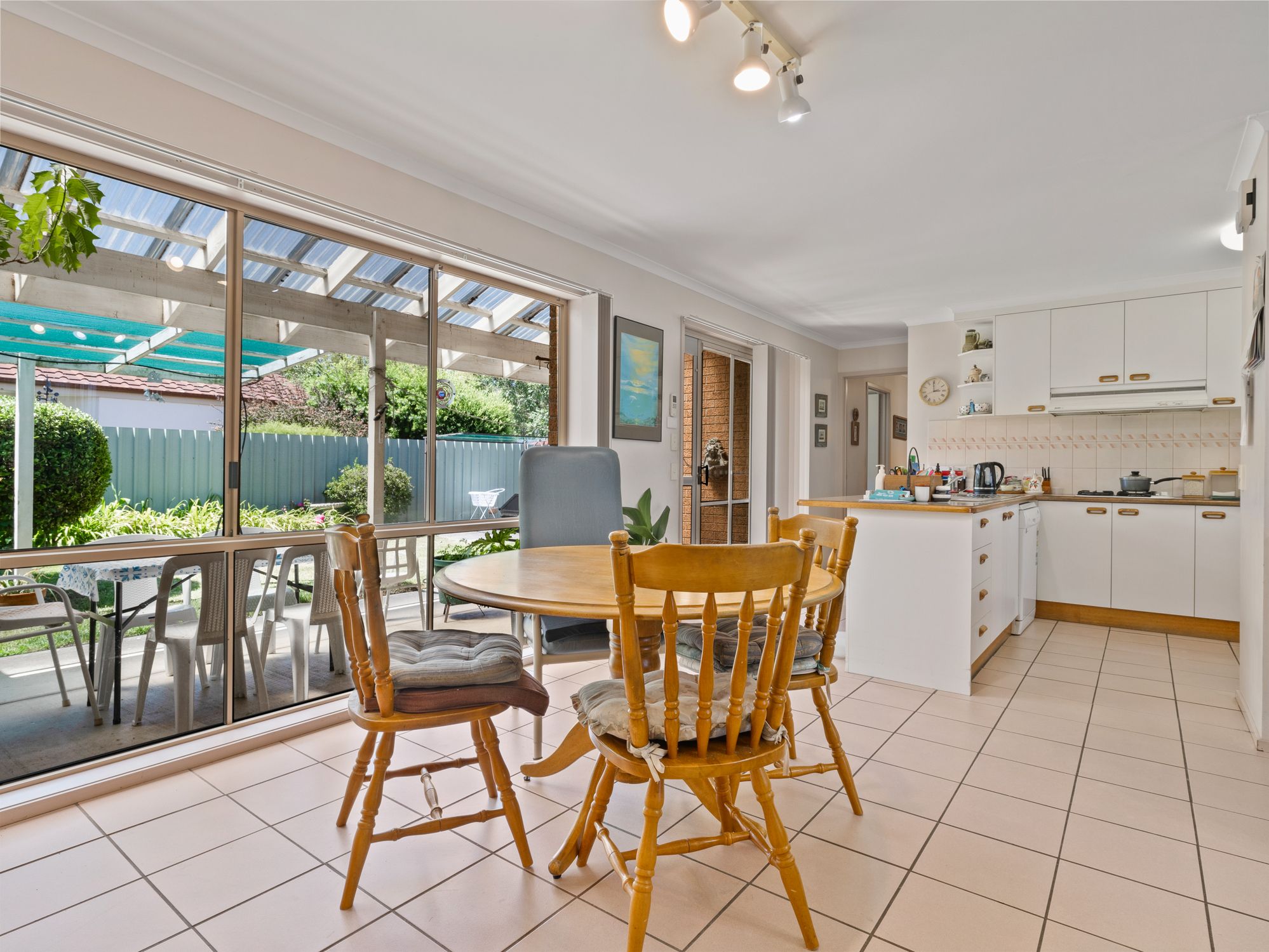 8 Saville Avenue, Lavington, NSW 2641