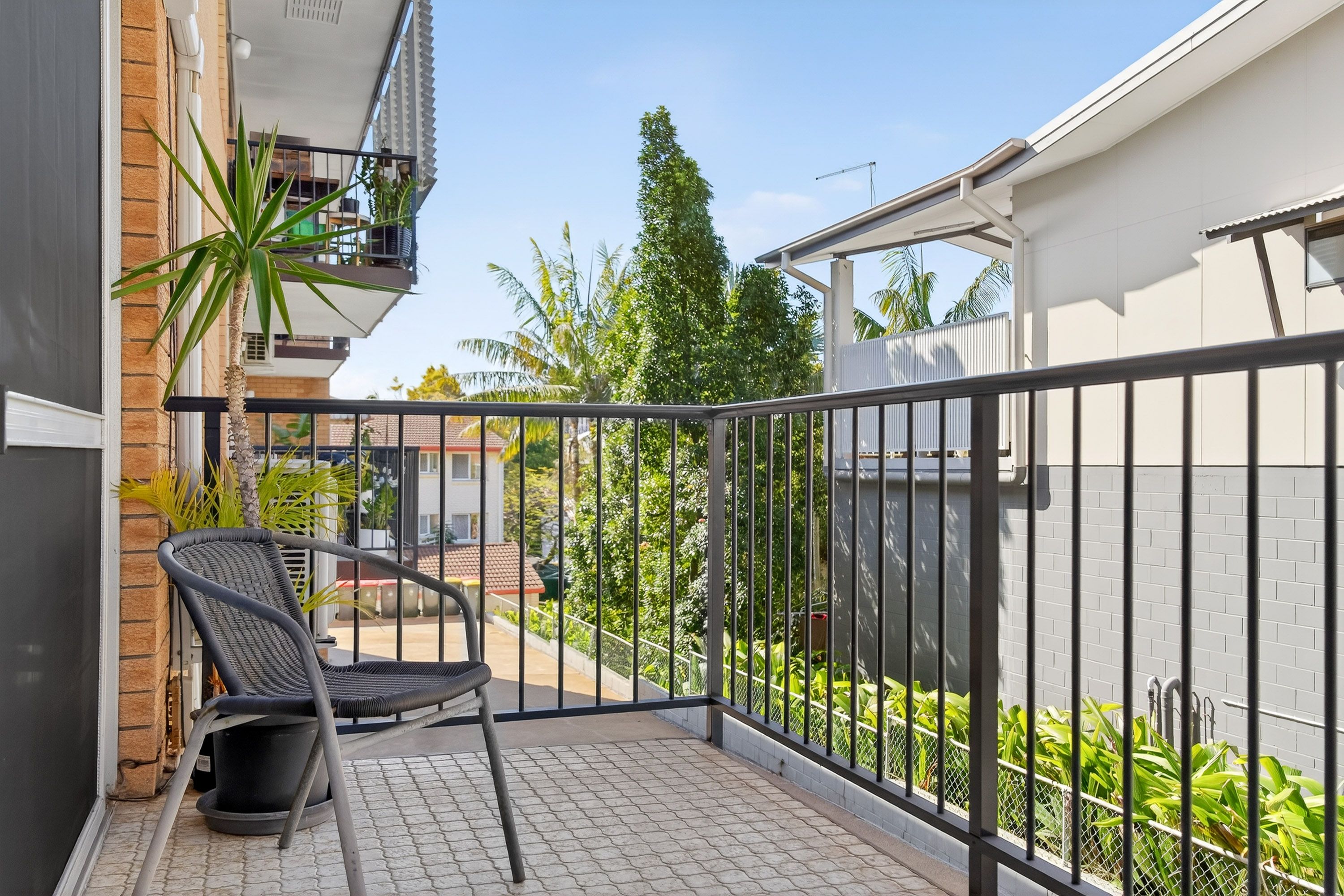 2/158 Old Cleveland Road, Coorparoo, QLD 4151