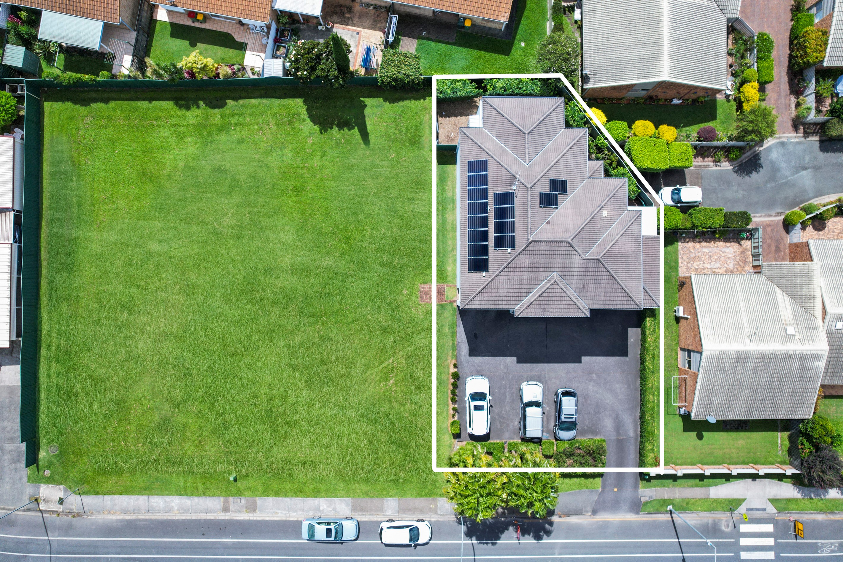 16 Bienvenue Drive, Currumbin Waters, QLD 4223