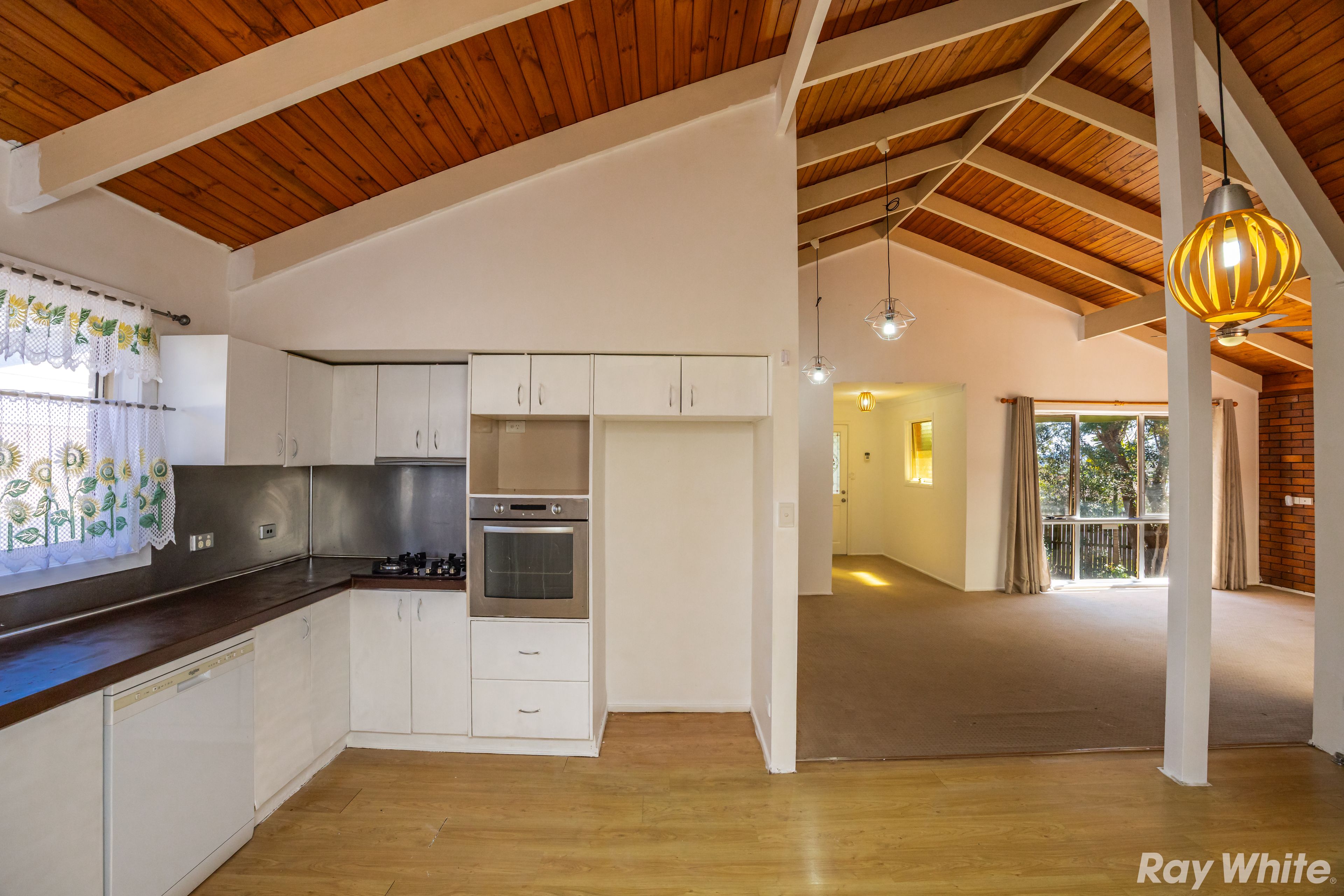 2 Godwin Street — photo 8 of 15