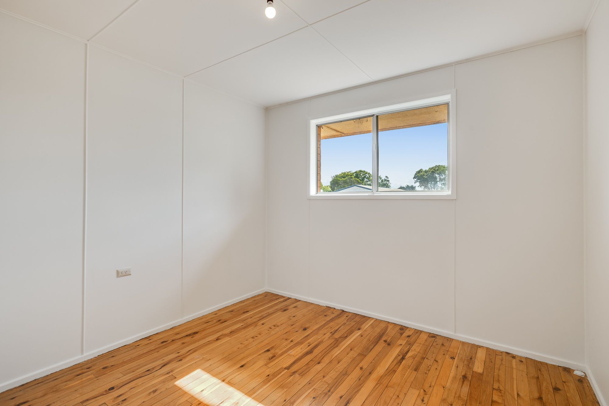 5 Mottram Court — photo 6 of 14