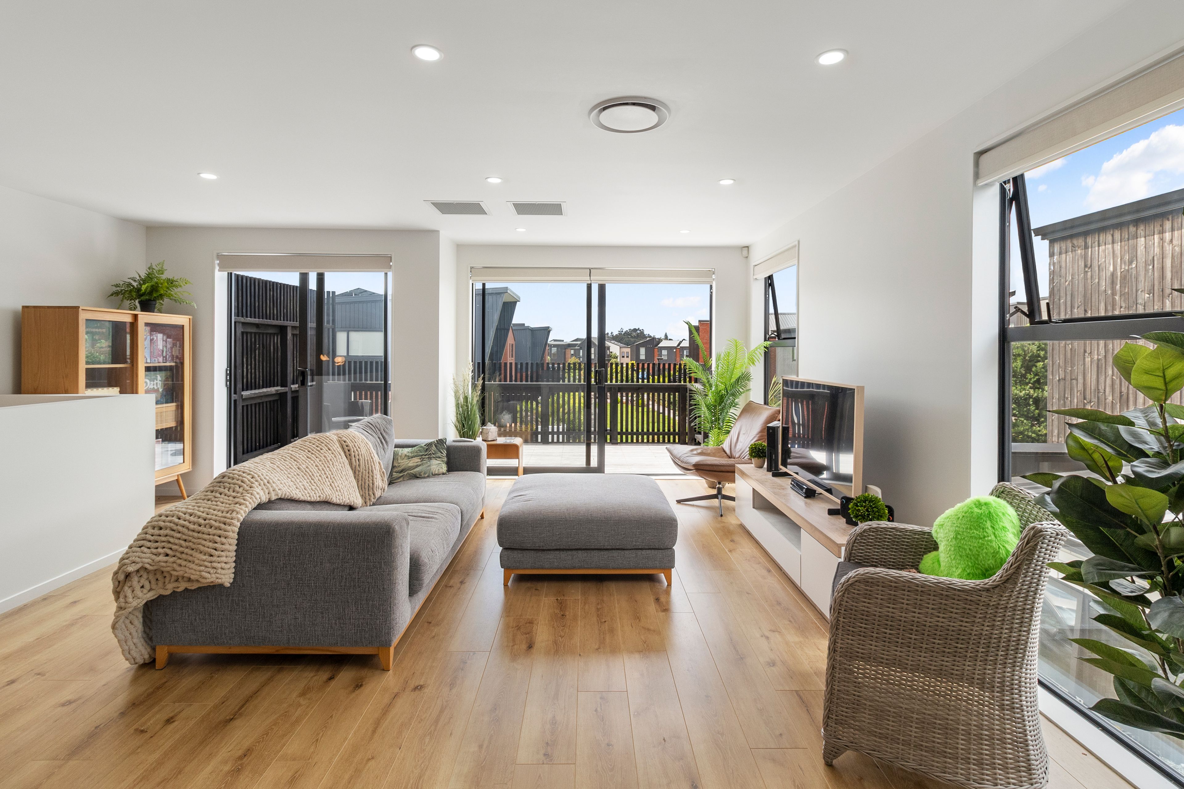 25 Desalt Drive, Hobsonville, Waitakere City